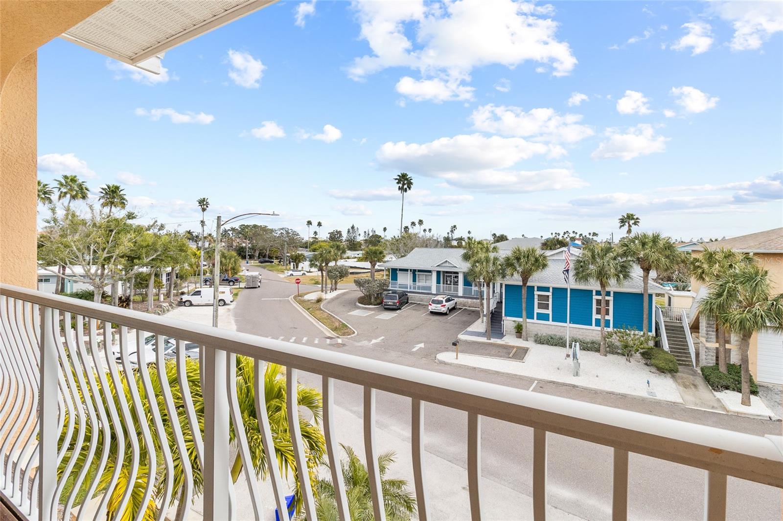 Image 33 of 64 For 150 164th Avenue