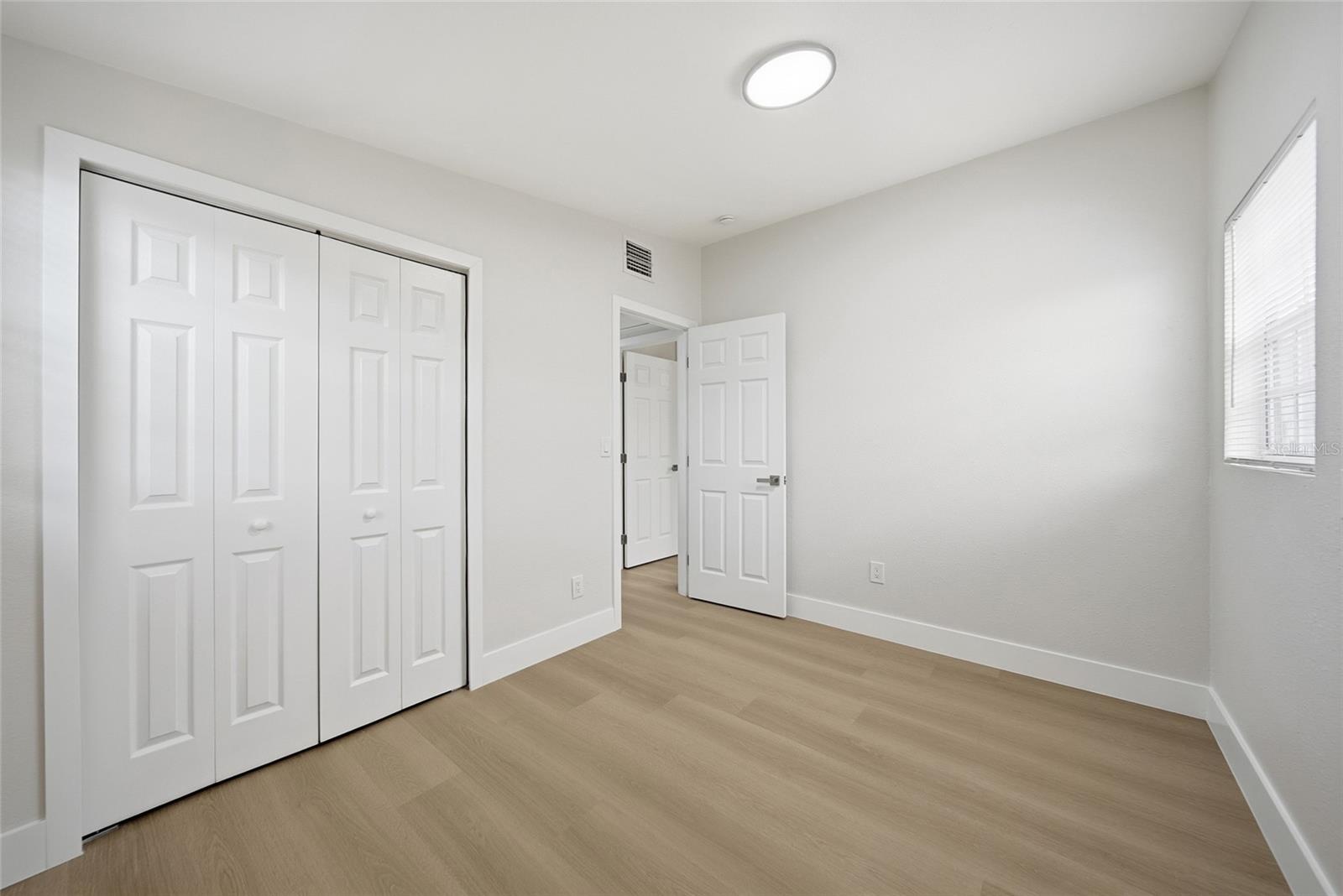 Image 16 of 23 For 5021 87th Street