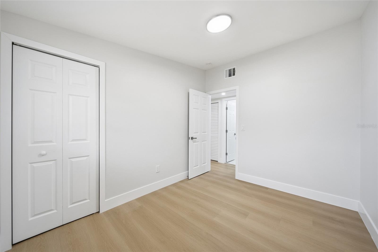 Image 19 of 23 For 5021 87th Street