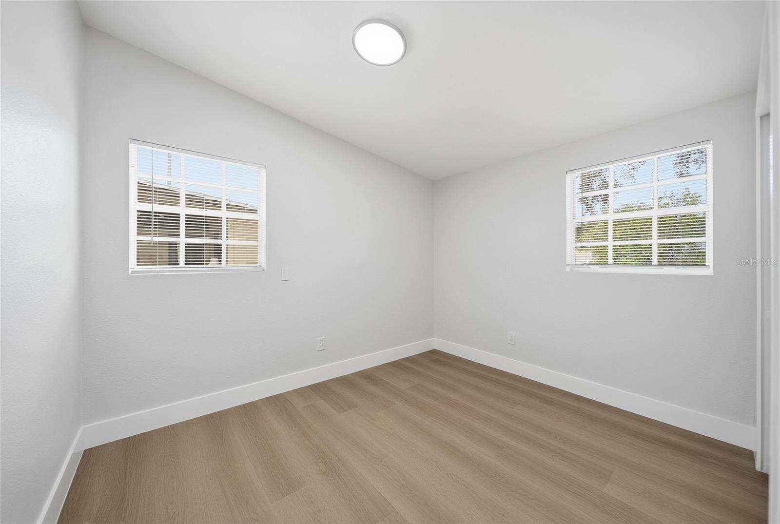 Image 7 of 23 For 5021 87th Street