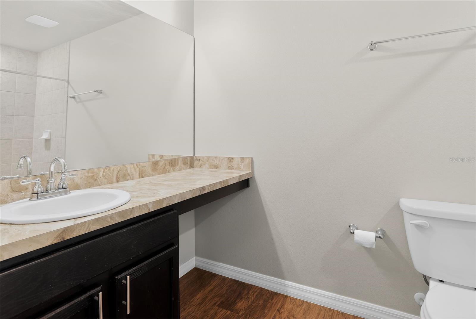 Image 12 of 21 For 46 Sea Trail