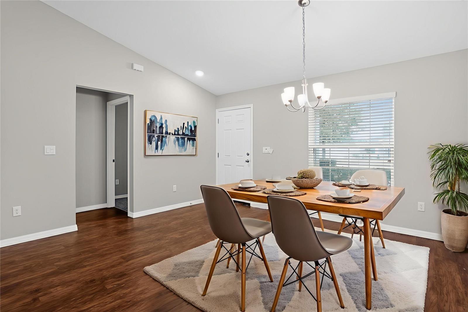 Image 8 of 21 For 46 Sea Trail