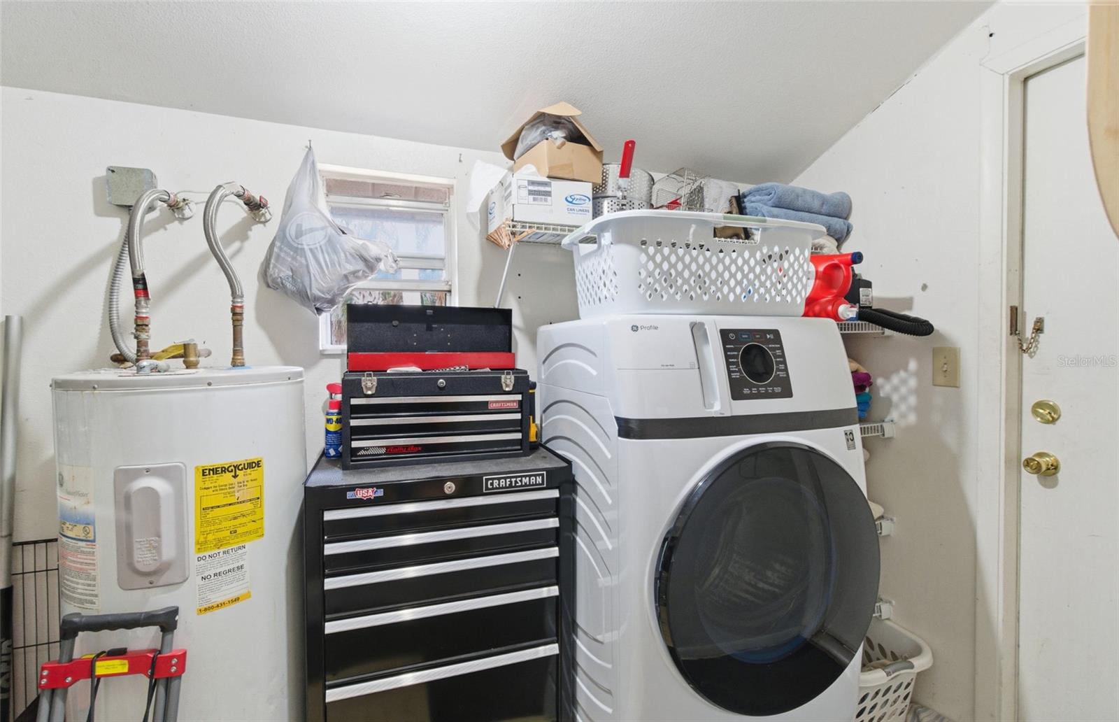 Image 21 of 42 For 5690 59th Way N