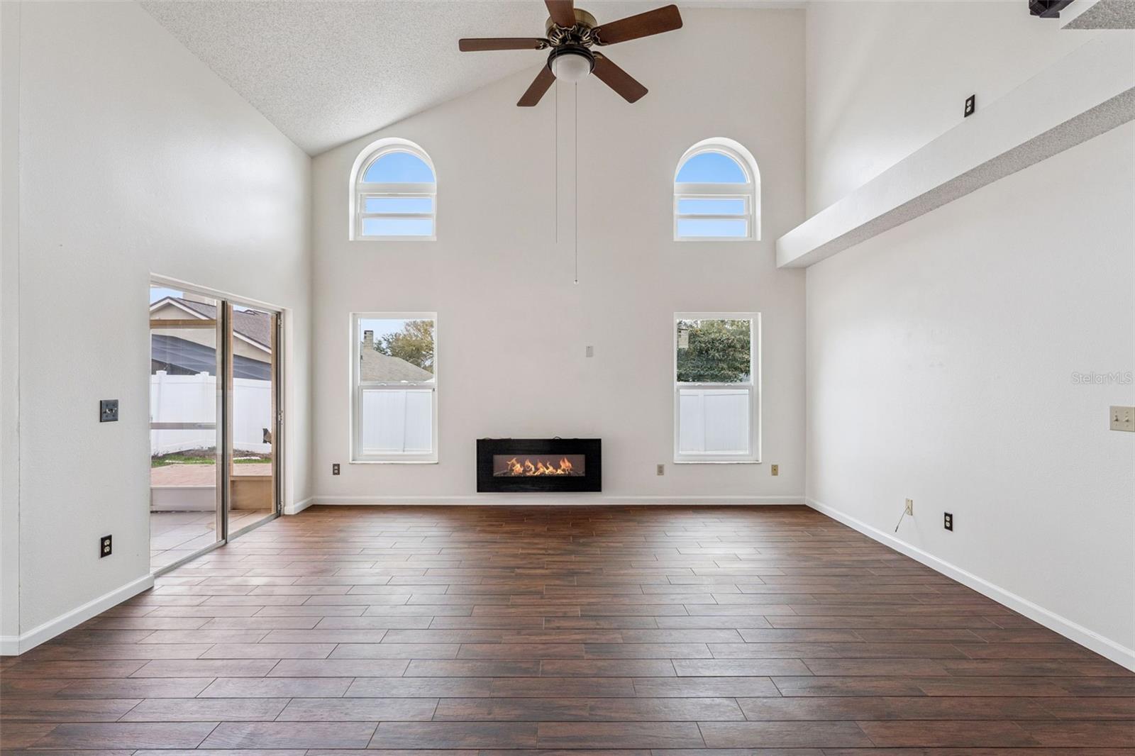 Image 10 of 58 For 7236 Somersworth Drive