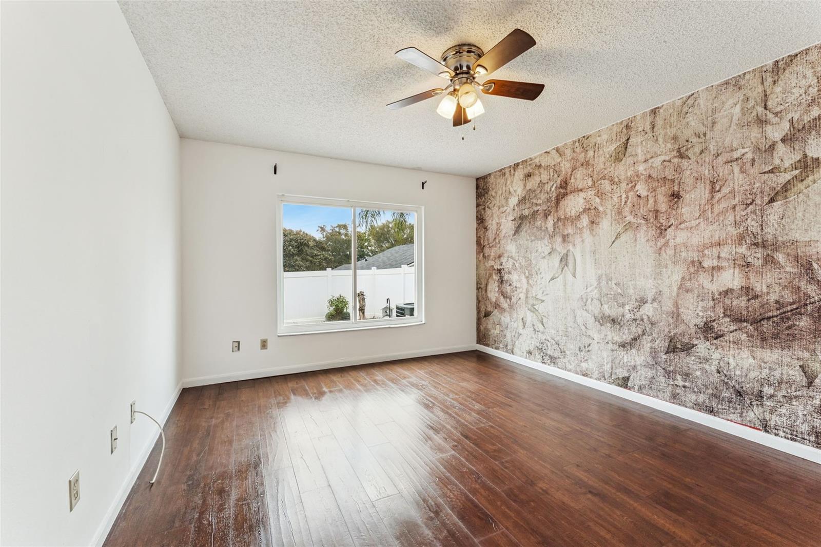 Image 22 of 58 For 7236 Somersworth Drive