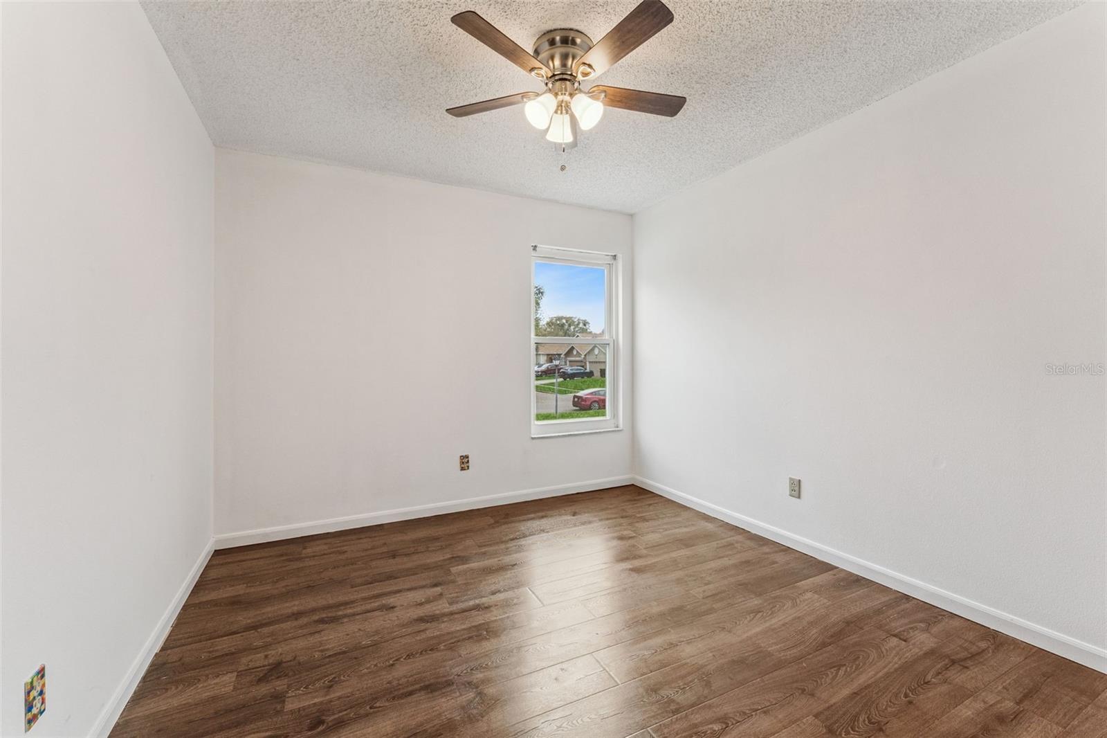 Image 29 of 58 For 7236 Somersworth Drive