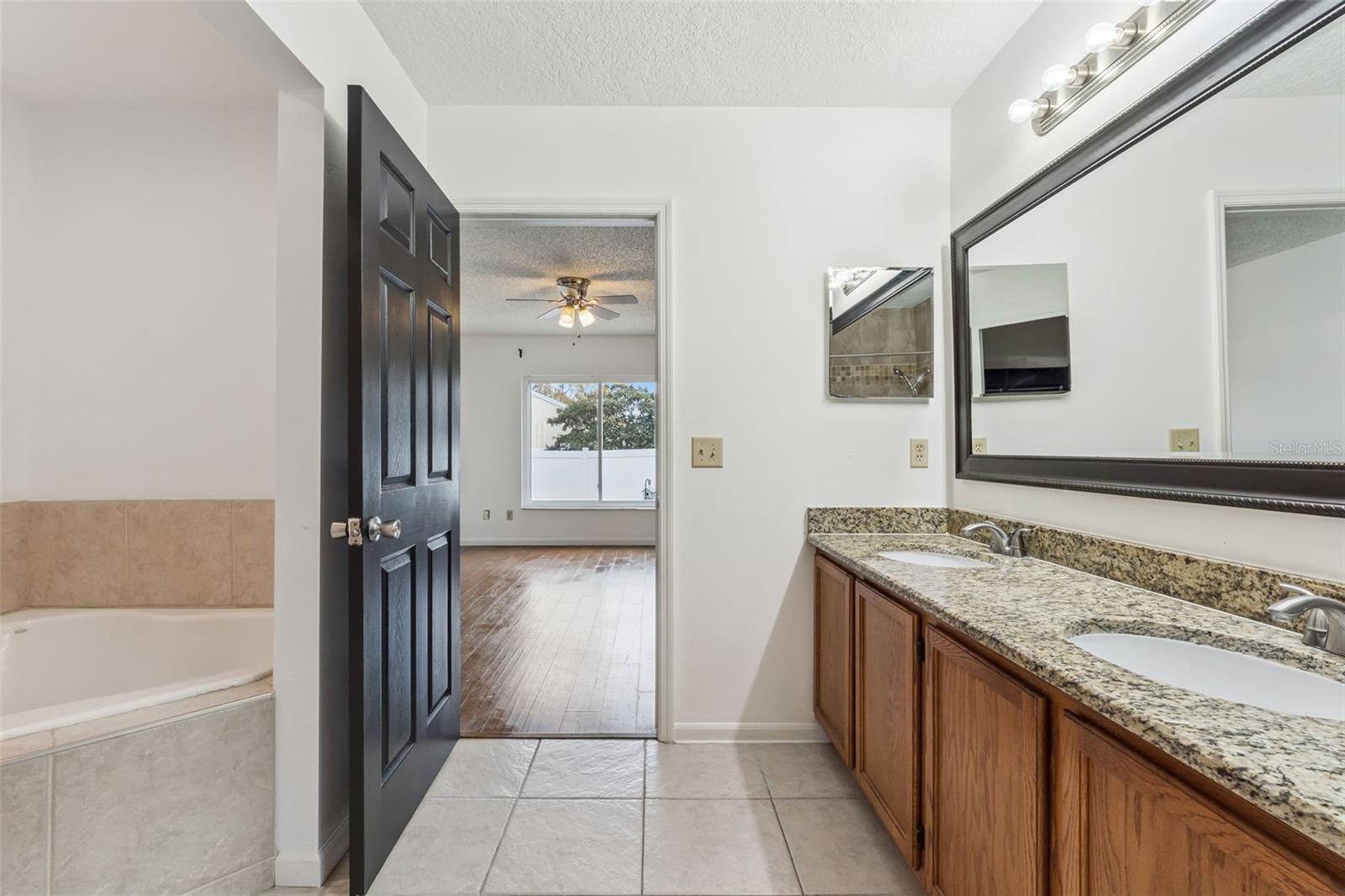 Image 33 of 58 For 7236 Somersworth Drive