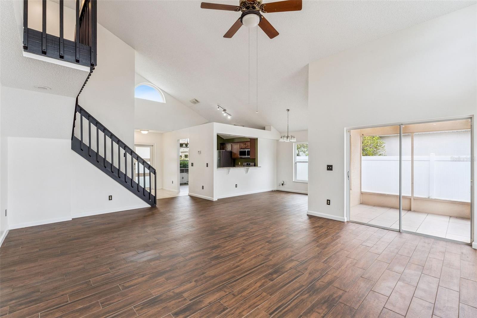 Image 7 of 58 For 7236 Somersworth Drive