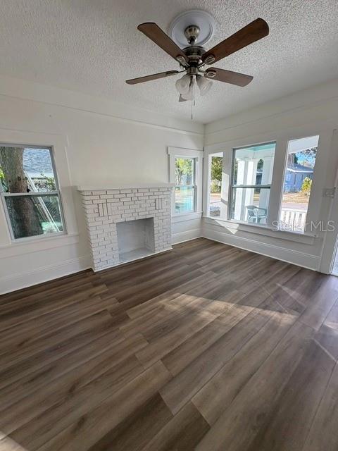 Image 5 of 28 For 911 Hart Street