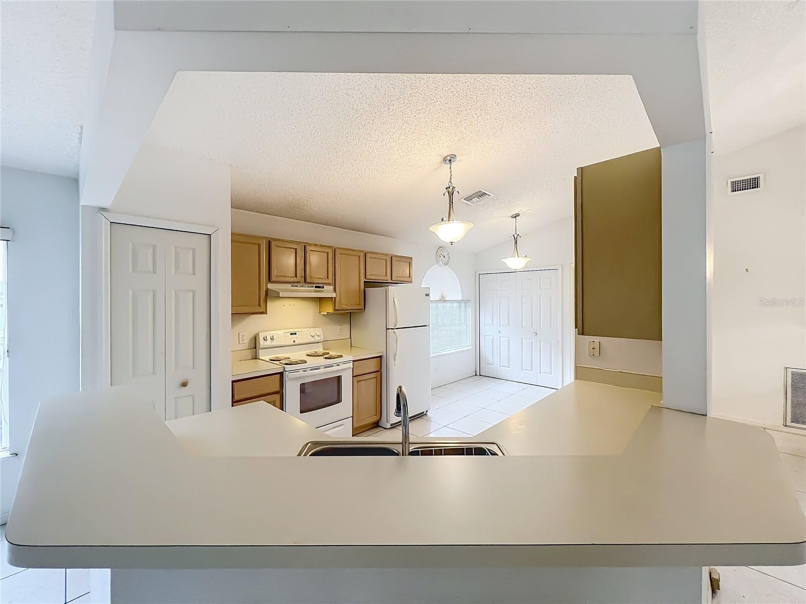 Image 21 of 67 For 2858 Copper Ridge Court