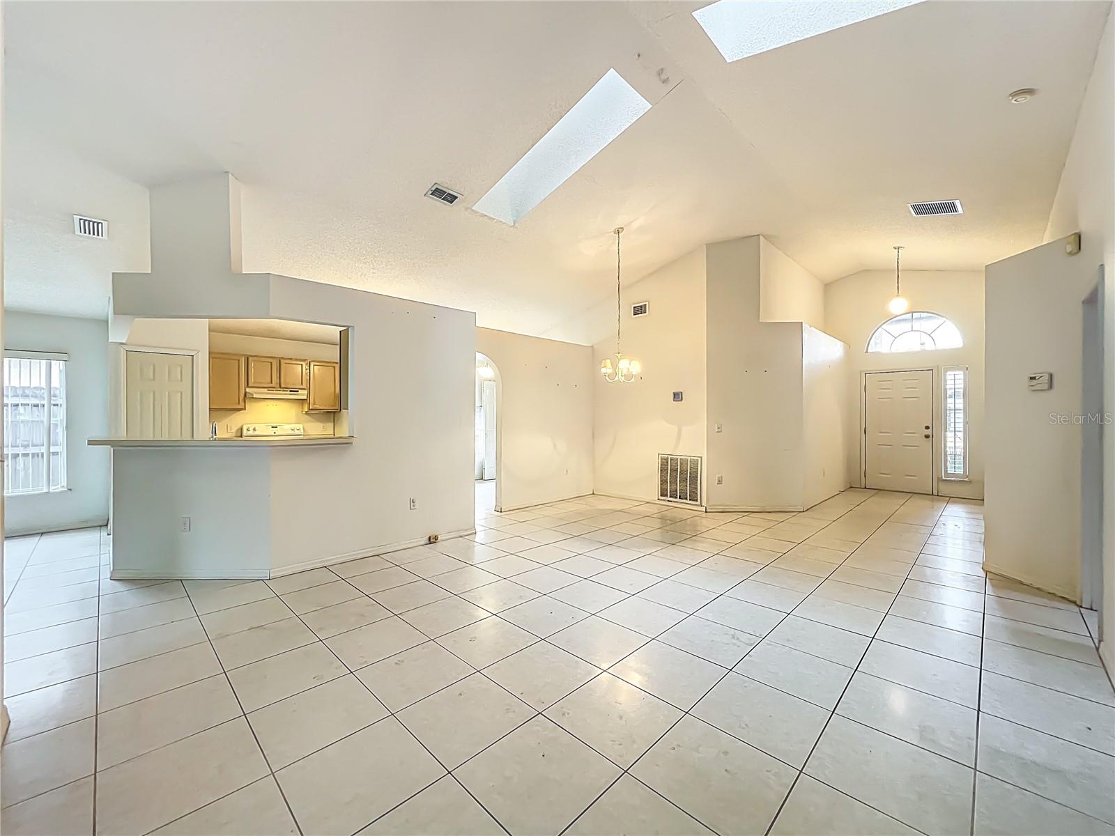 Image 7 of 67 For 2858 Copper Ridge Court