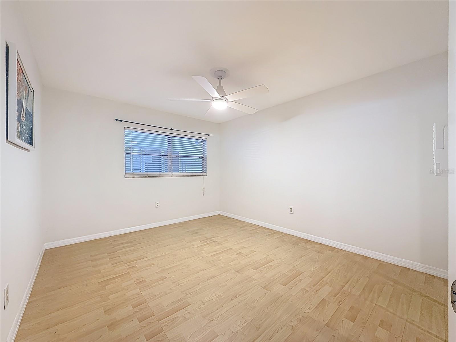 Image 16 of 32 For 5150 10th Avenue N 107