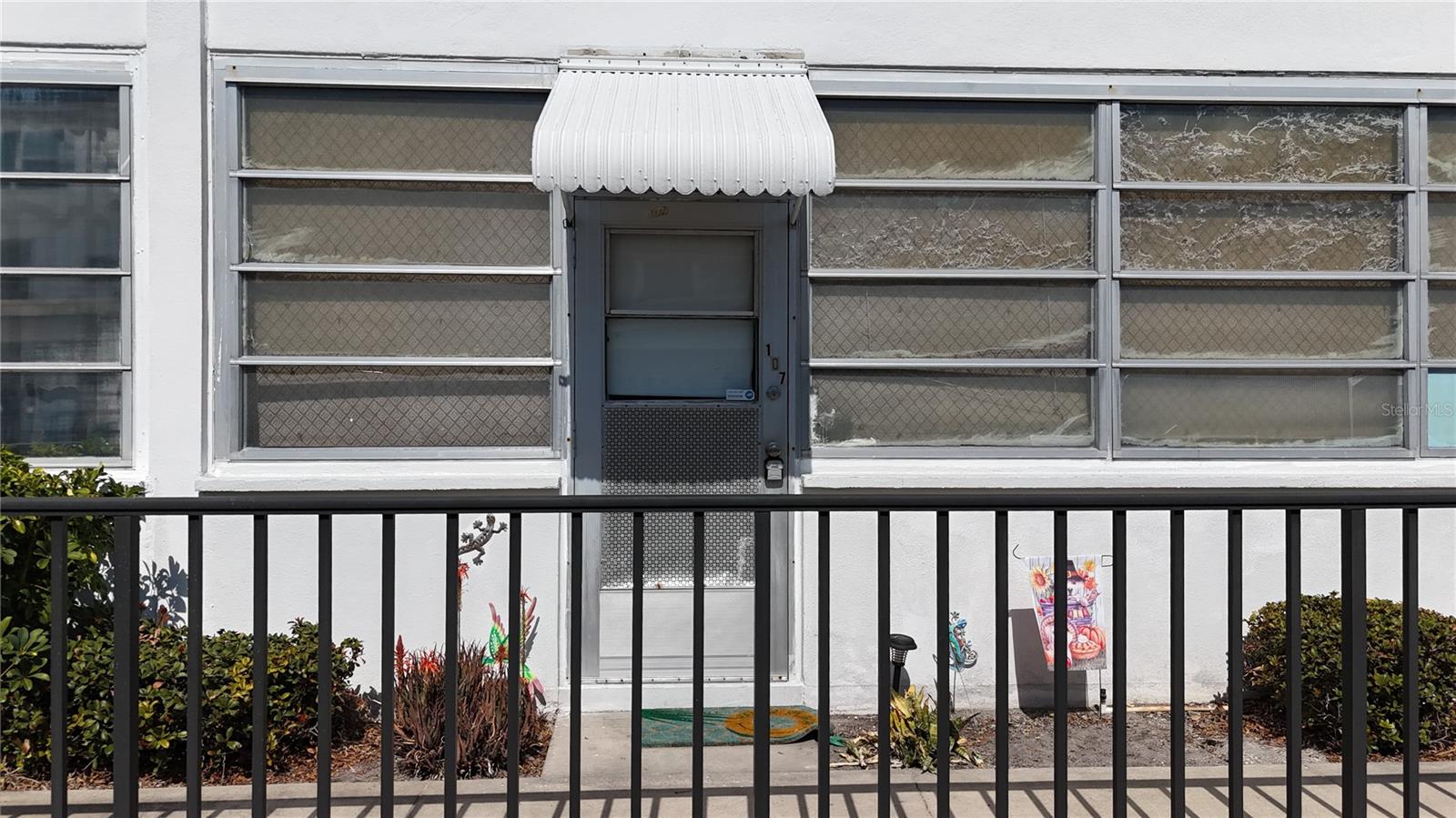 Image 29 of 32 For 5150 10th Avenue N 107