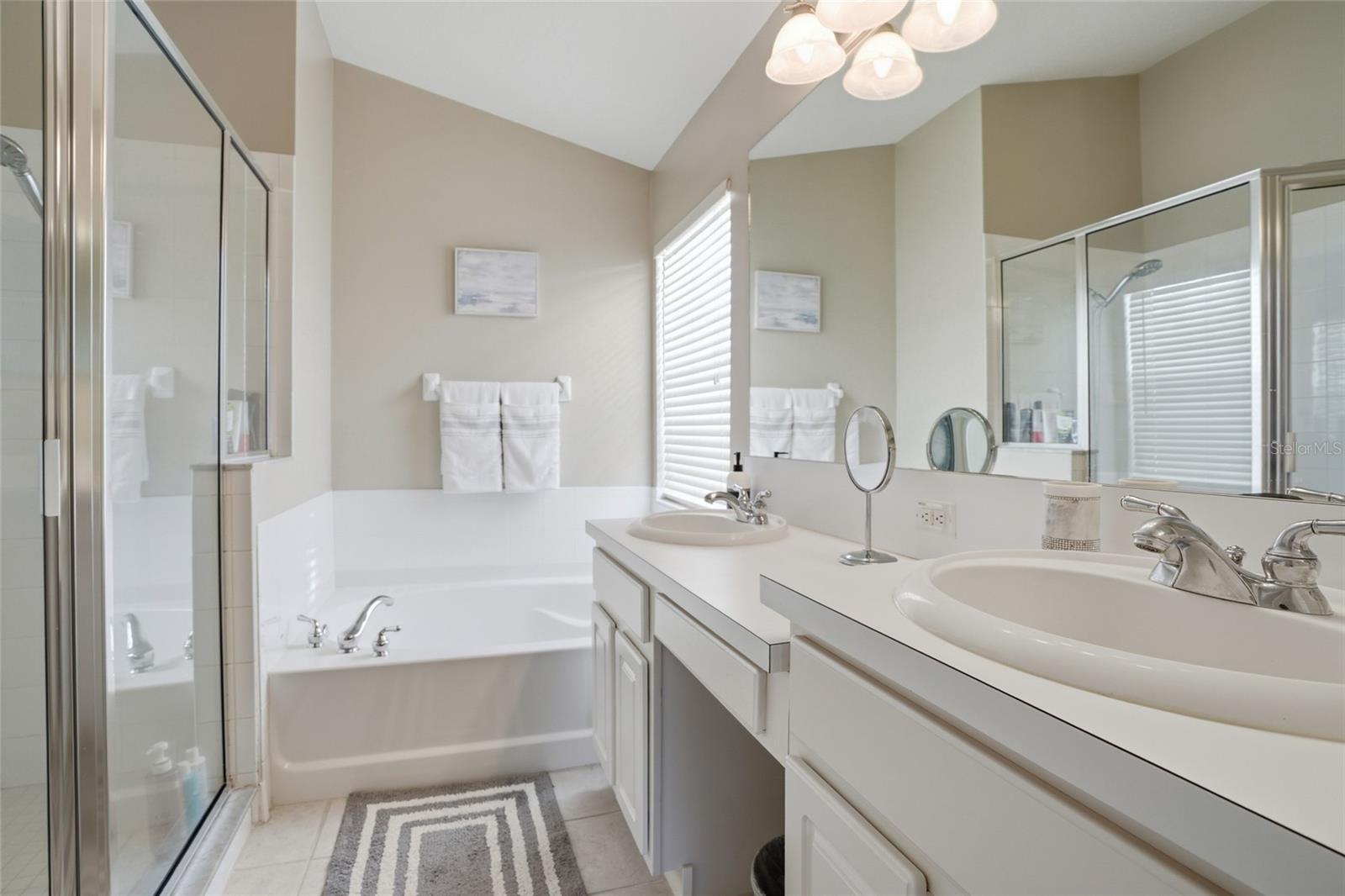 Image 22 of 50 For 10426 Lucaya Drive