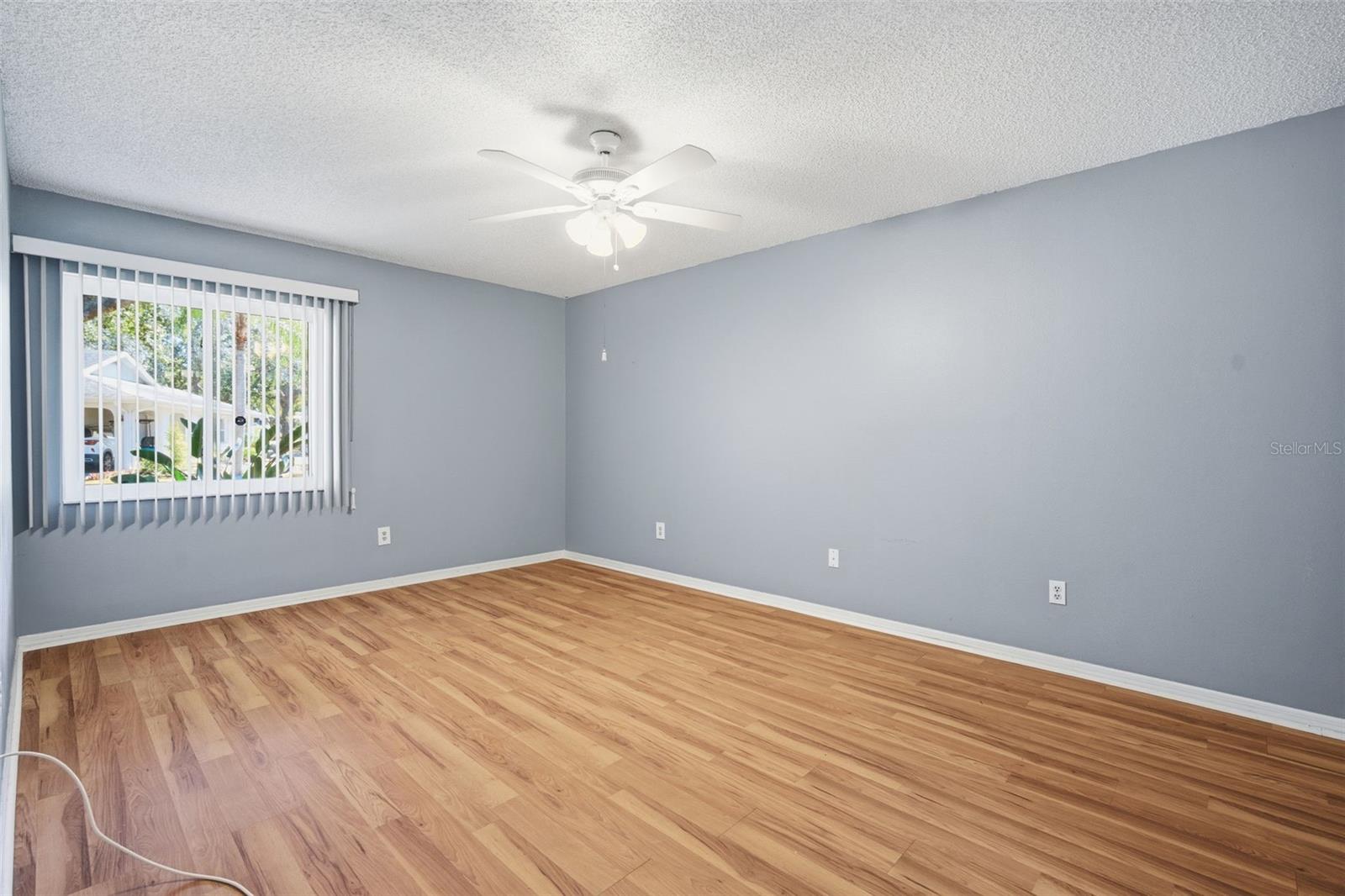 Image 23 of 35 For 2101 Hailstone Circle 0