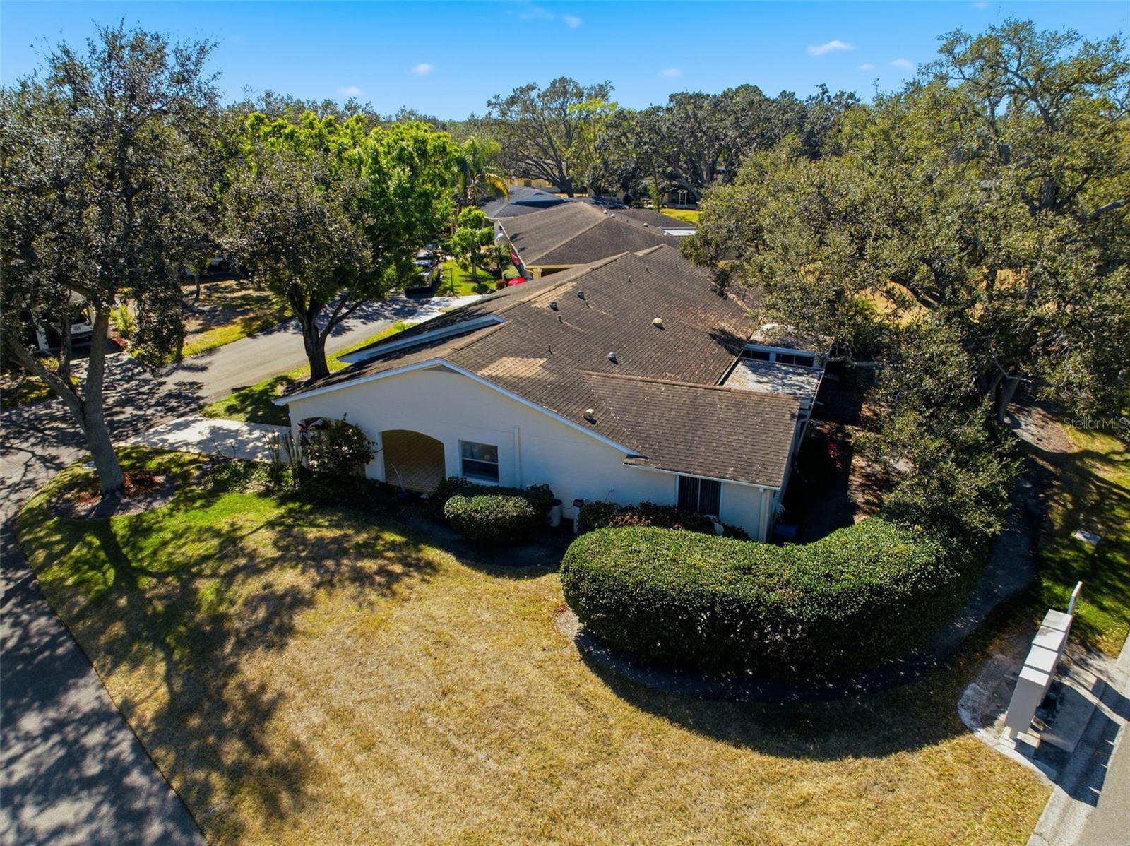 Image 3 of 35 For 2101 Hailstone Circle 0