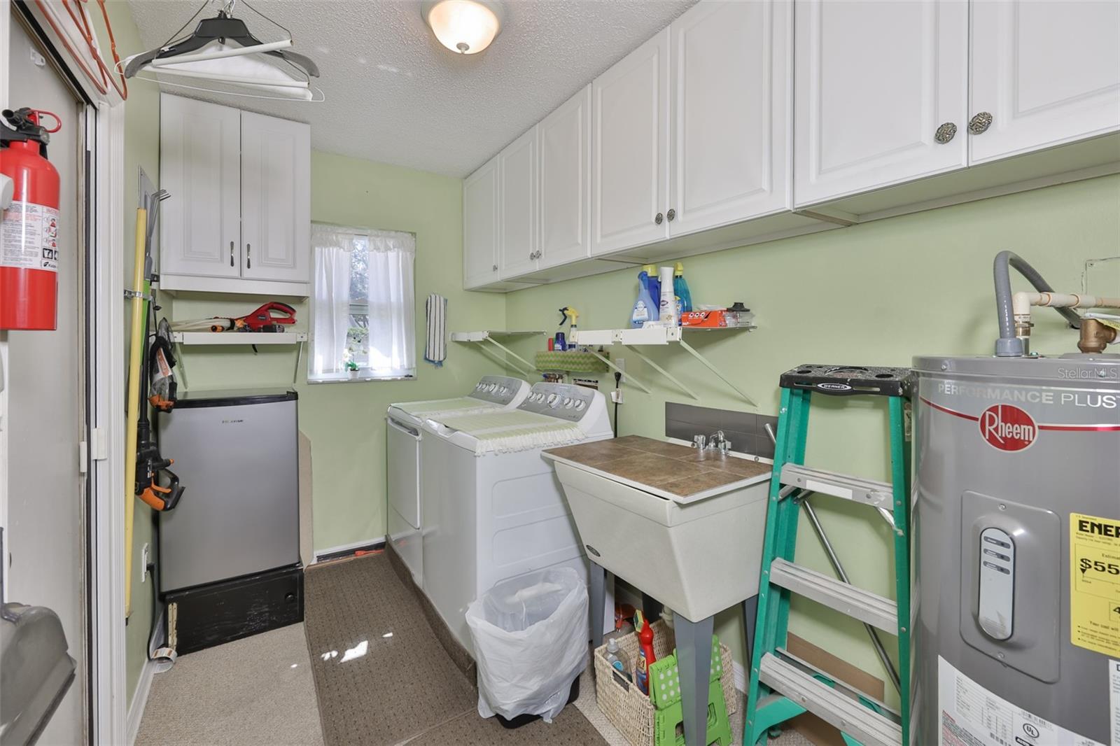 Image 30 of 46 For 2035 Hampstead Circle