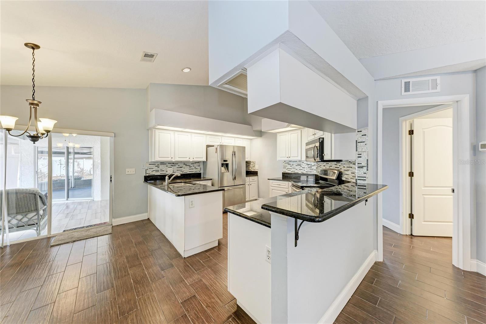 Image 15 of 56 For 908 Wicketrun Drive