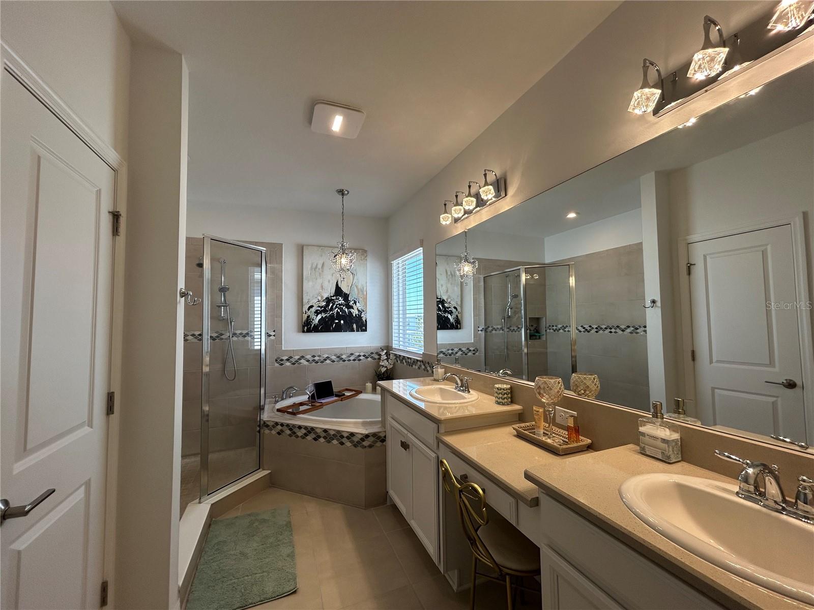 Image 9 of 15 For 34025 Astoria Circle 34025a