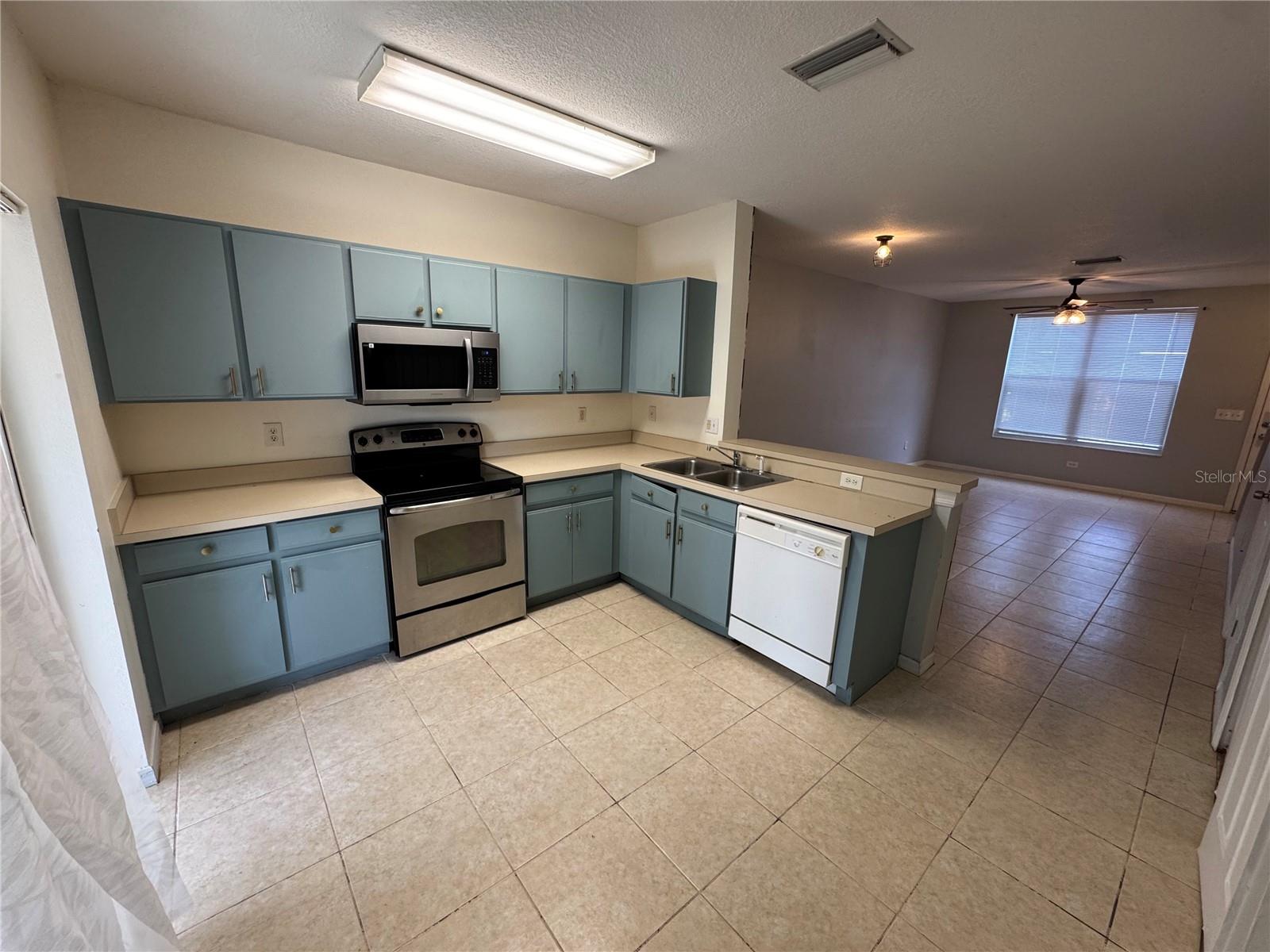 Image 10 of 35 For 6309 Osprey Lake Circle