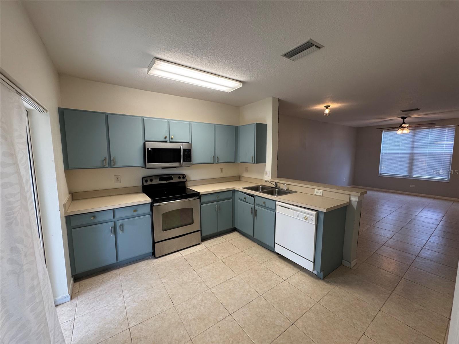 Image 17 of 35 For 6309 Osprey Lake Circle