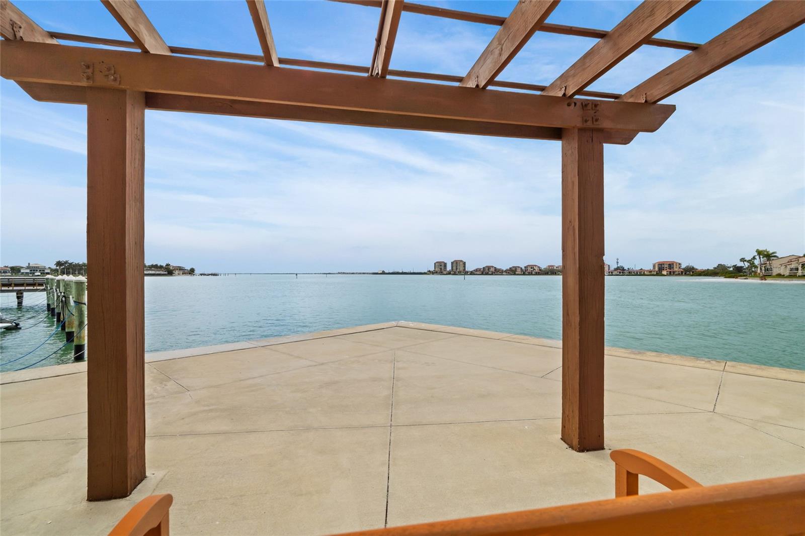 Image 43 of 49 For 5200 Brittany Drive S 1809