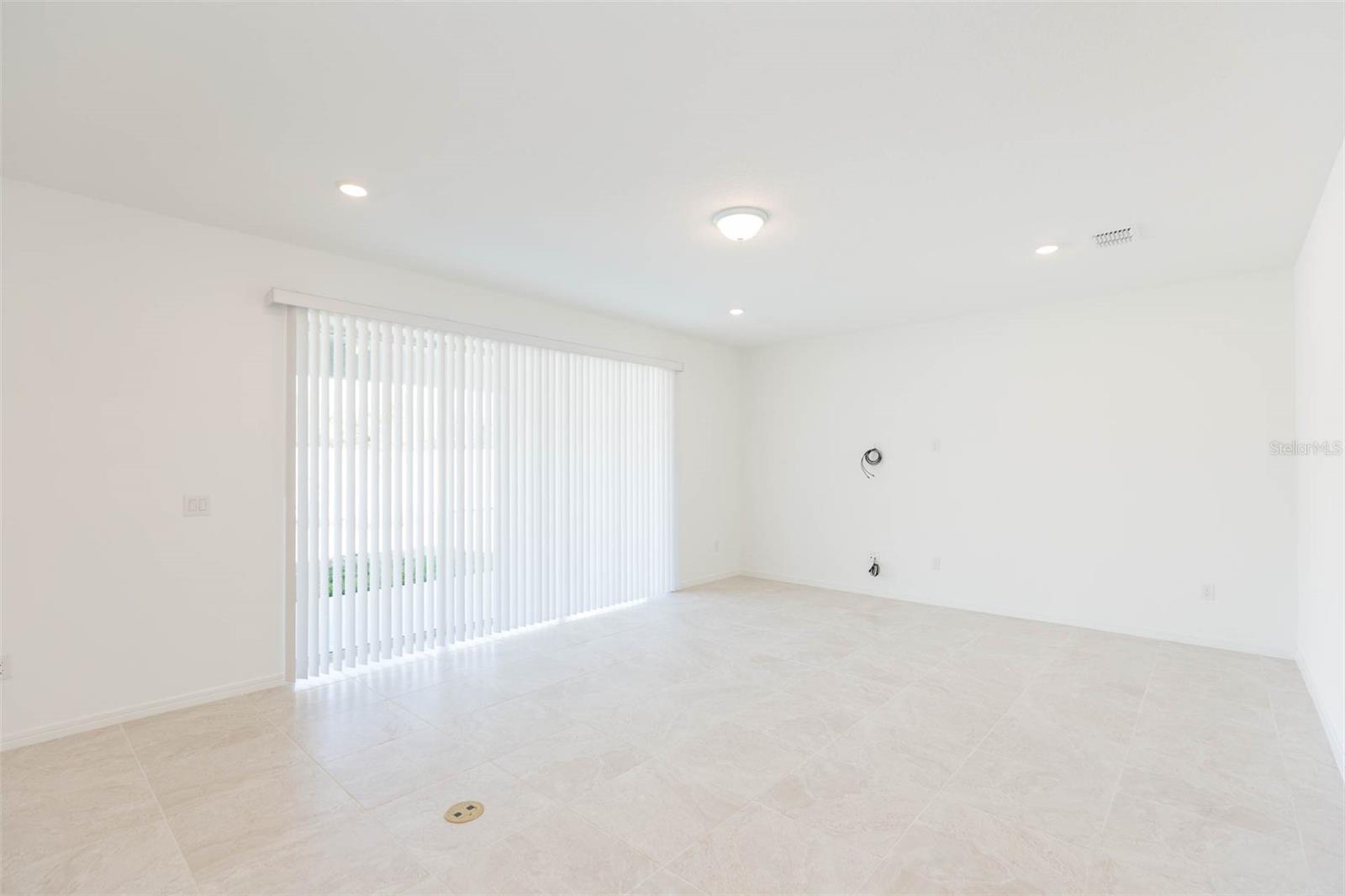 Image 16 of 53 For 3044 Forest Meadow Avenue