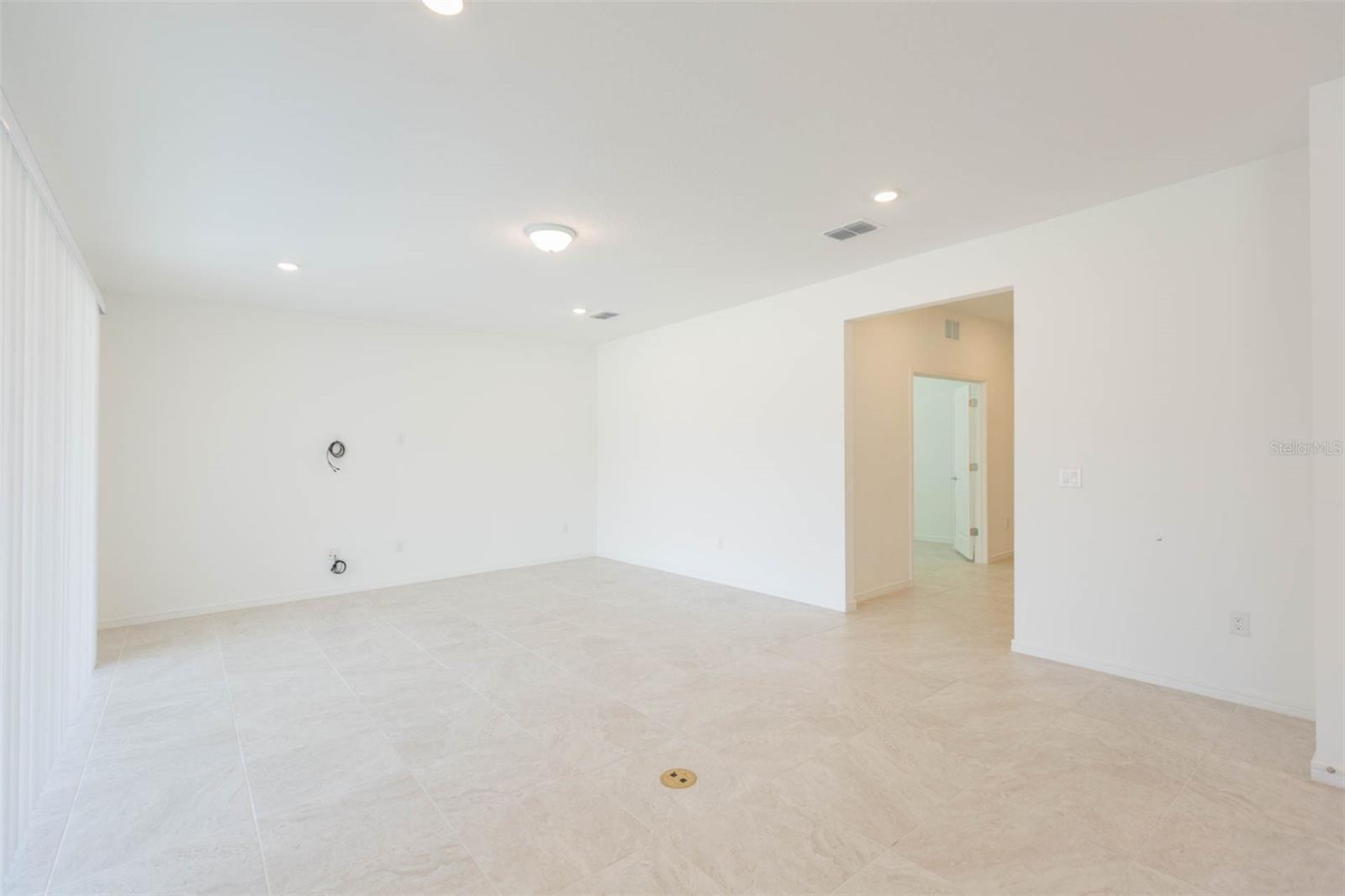 Image 17 of 53 For 3044 Forest Meadow Avenue