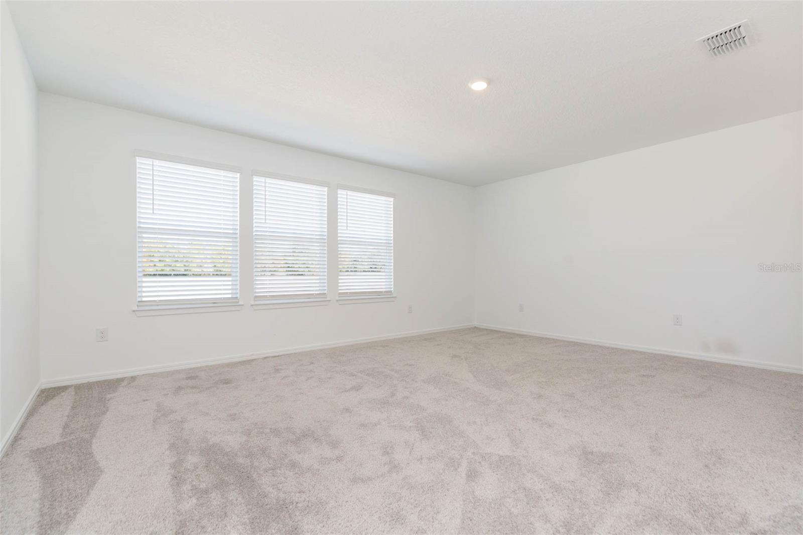 Image 41 of 53 For 3044 Forest Meadow Avenue