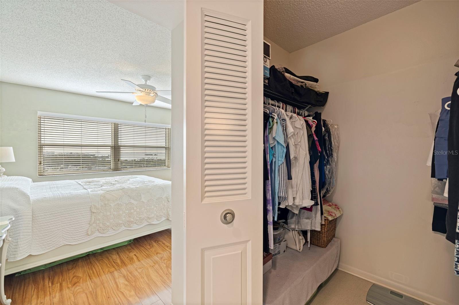 Image 22 of 44 For 1320 Pasadena Avenue S 605