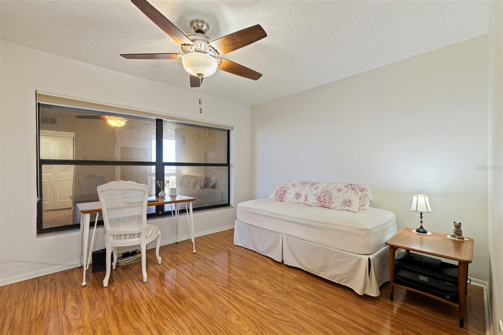 Image 24 of 44 For 1320 Pasadena Avenue S 605