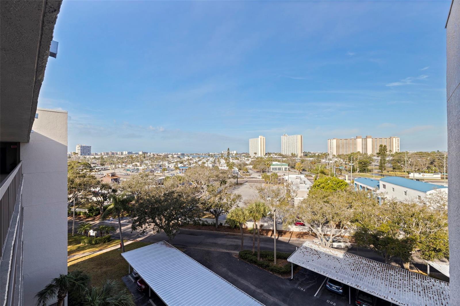 Image 41 of 44 For 1320 Pasadena Avenue S 605