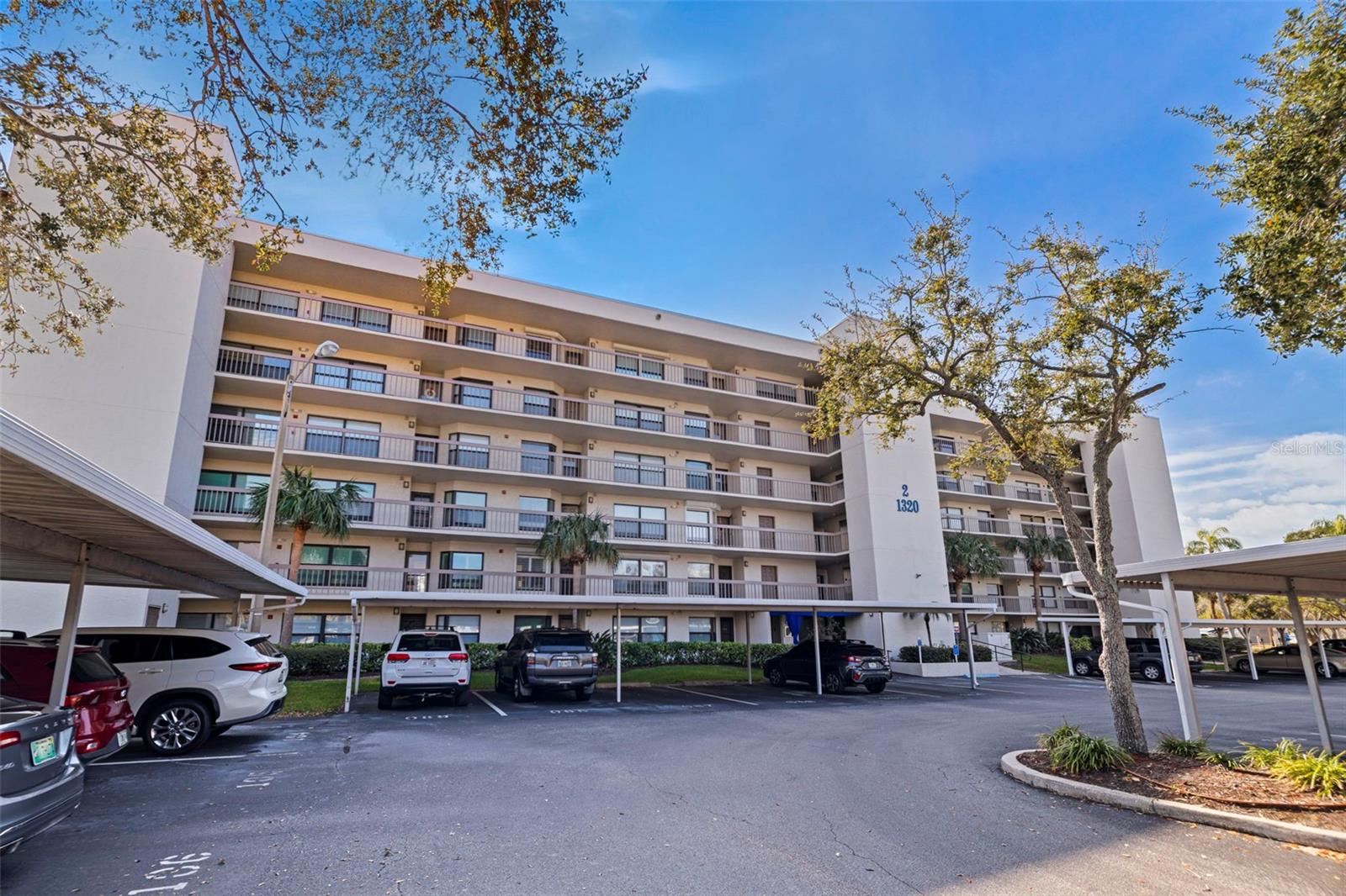 Image 43 of 44 For 1320 Pasadena Avenue S 605