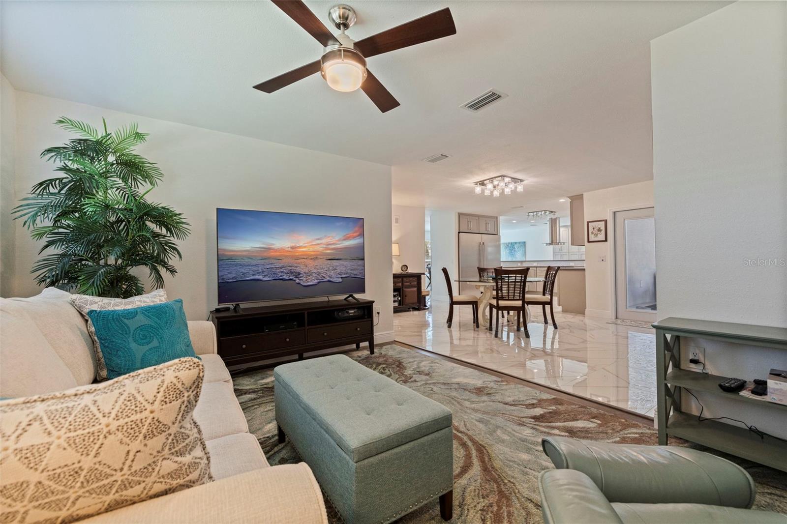 Image 23 of 46 For 153 58th Avenue S