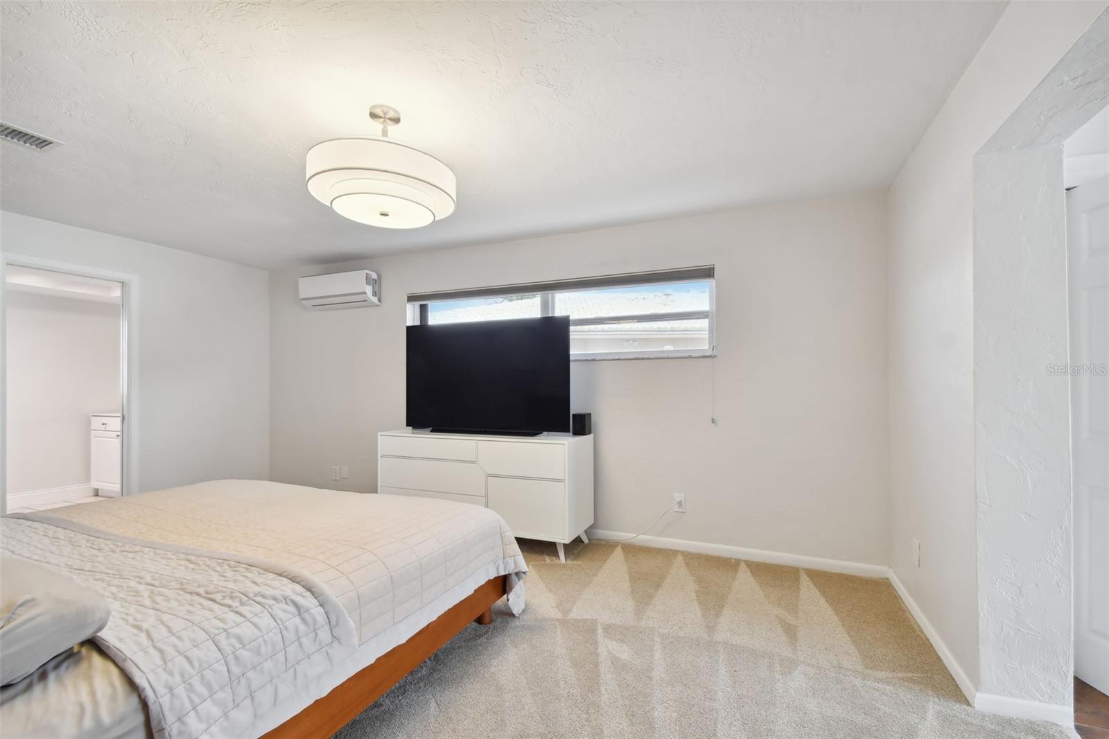 Image 25 of 81 For 4328 40th Street S