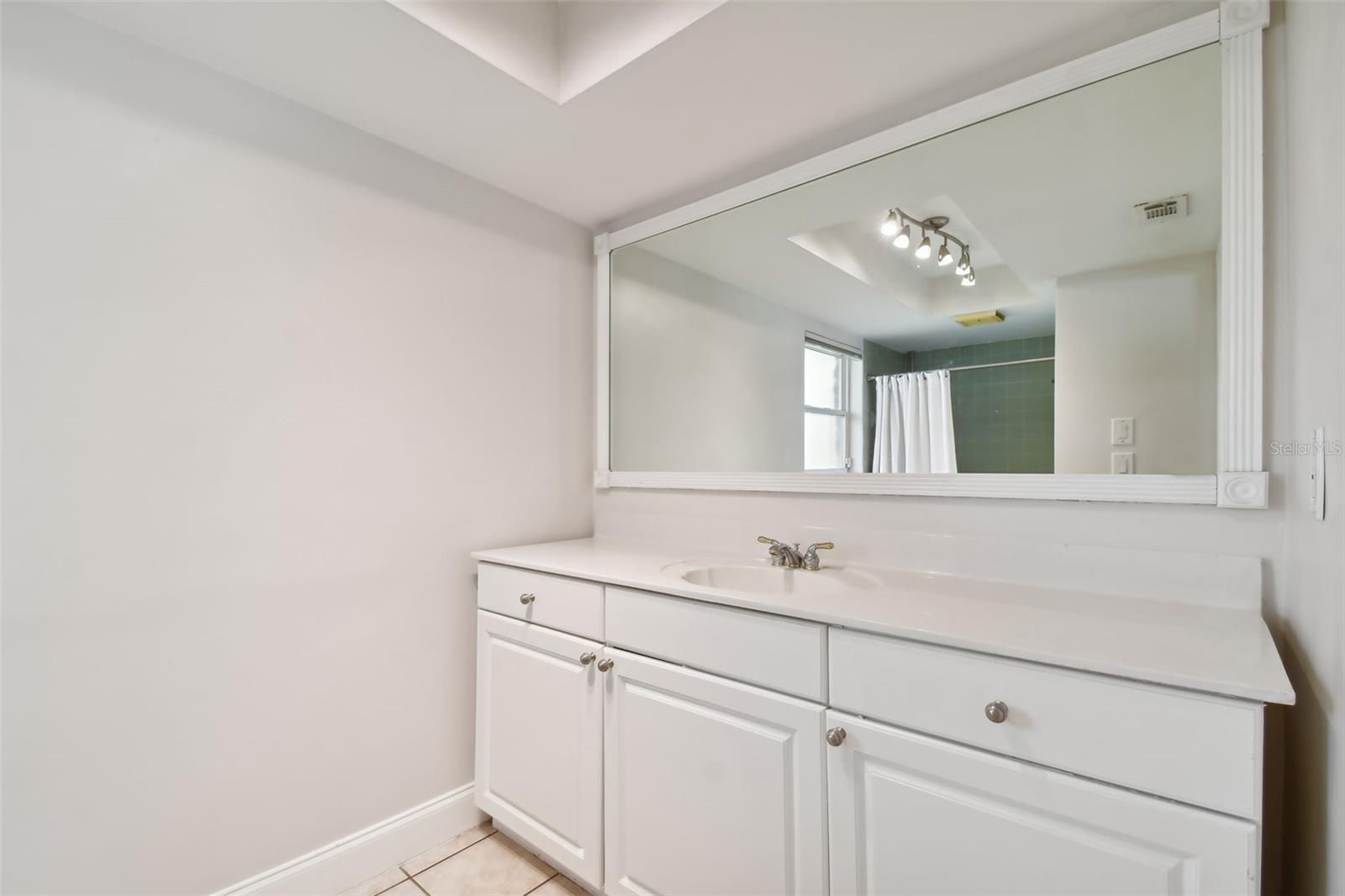 Image 29 of 81 For 4328 40th Street S