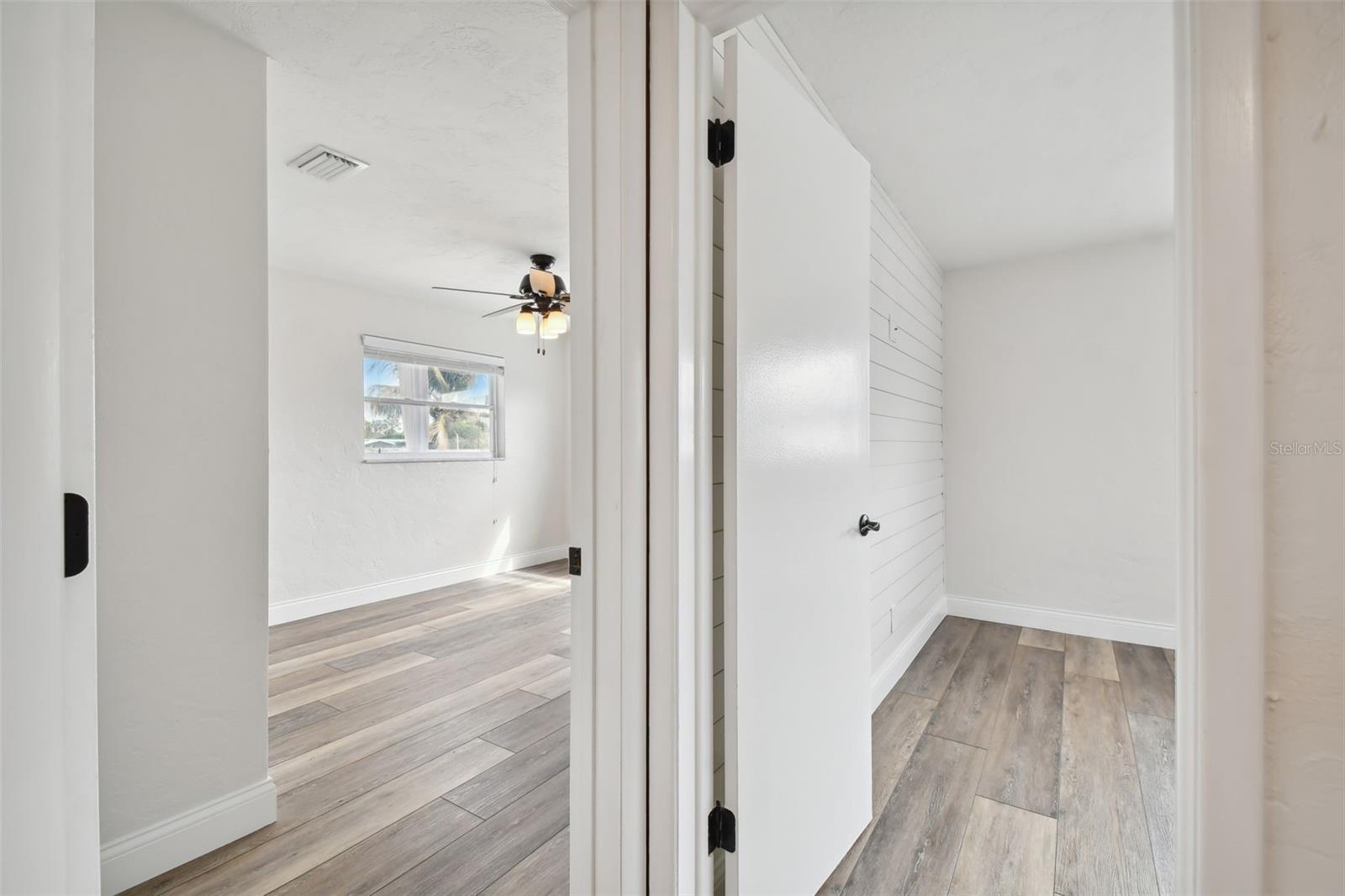 Image 36 of 81 For 4328 40th Street S