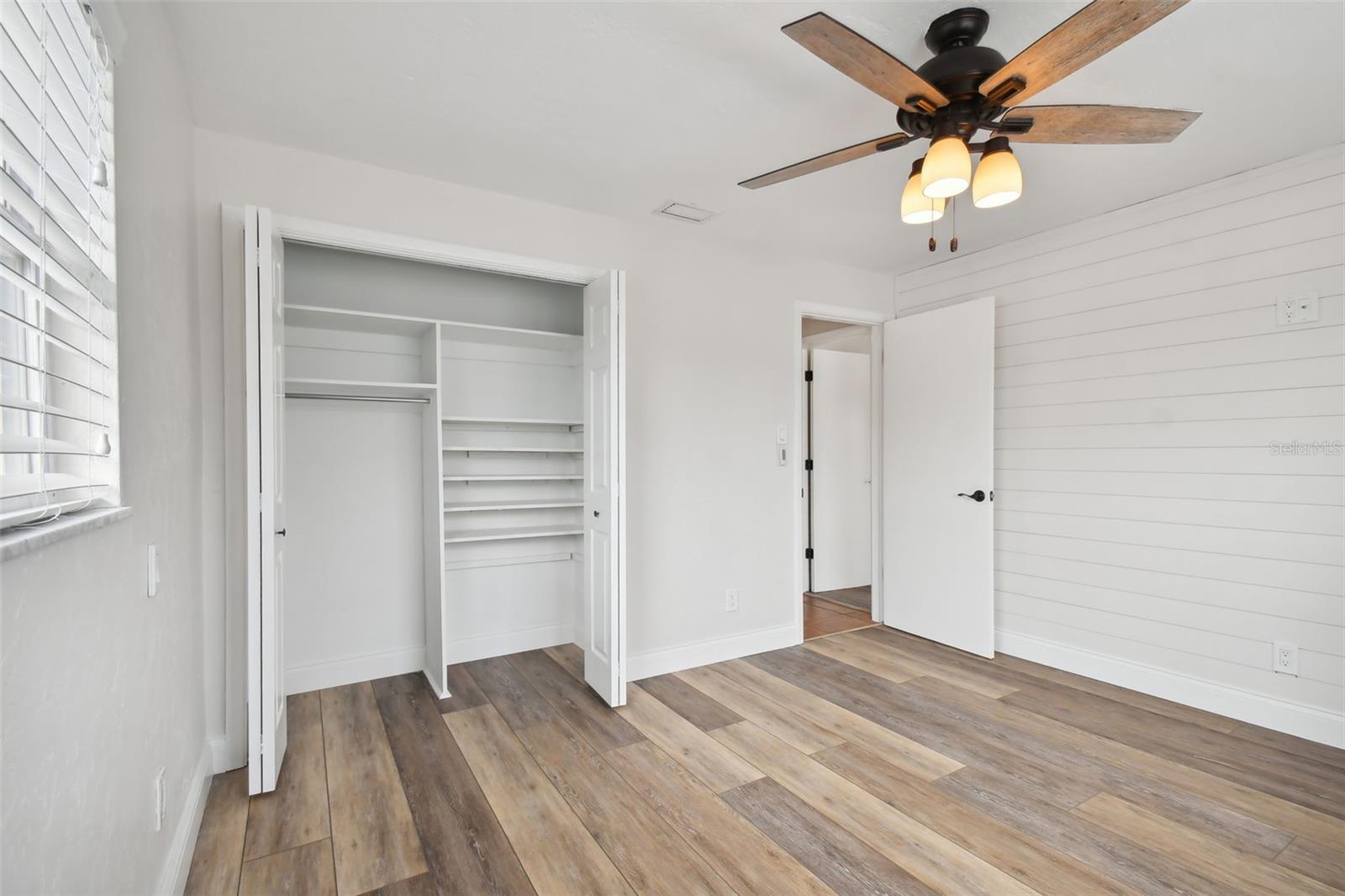 Image 42 of 81 For 4328 40th Street S