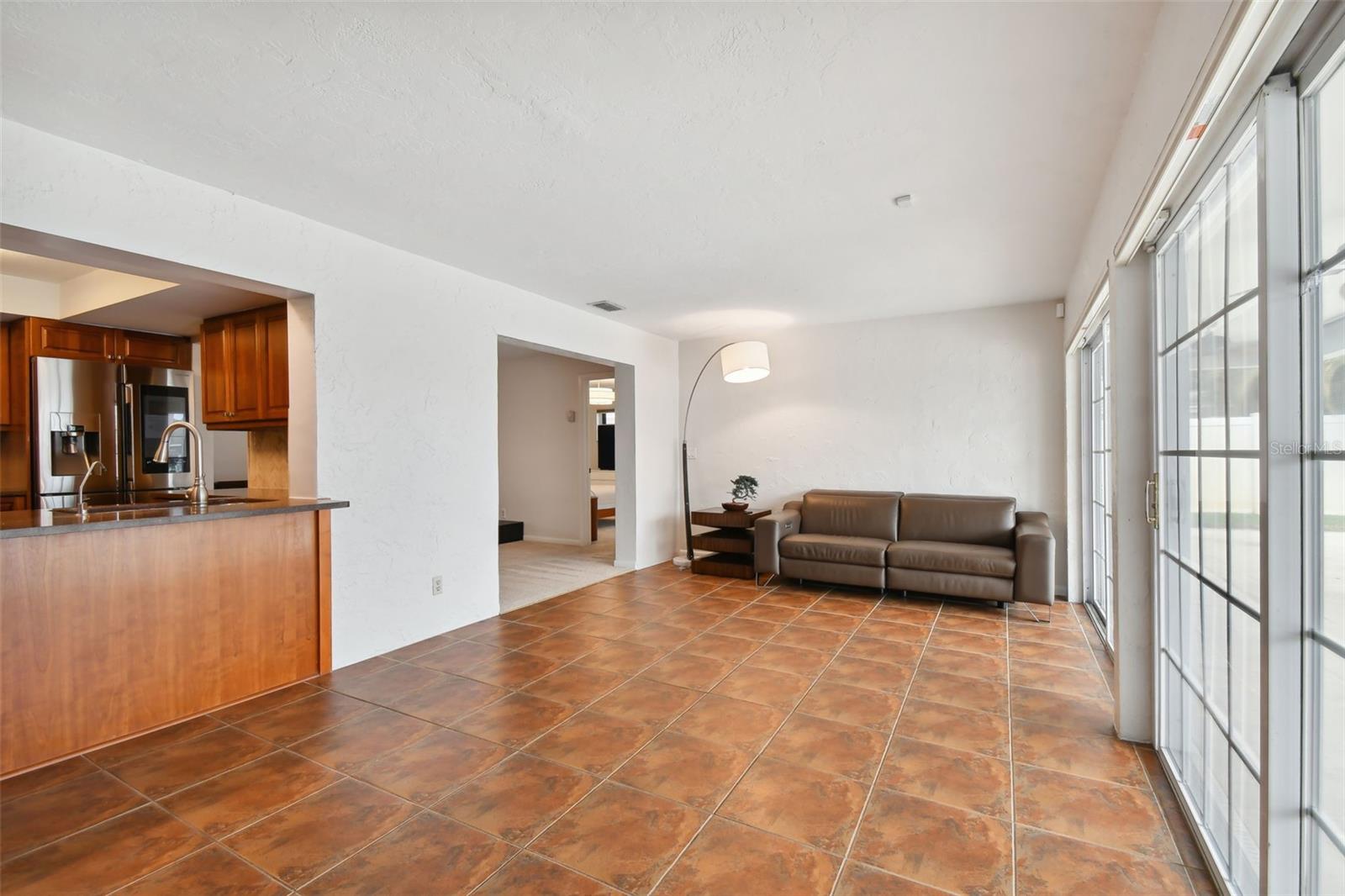 Image 45 of 81 For 4328 40th Street S