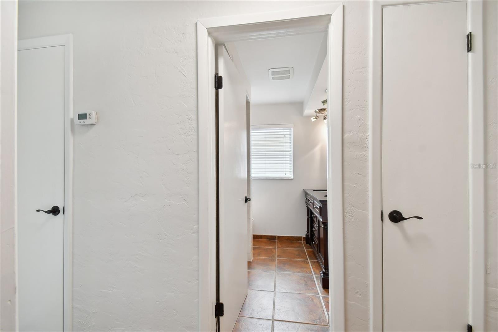 Image 46 of 81 For 4328 40th Street S