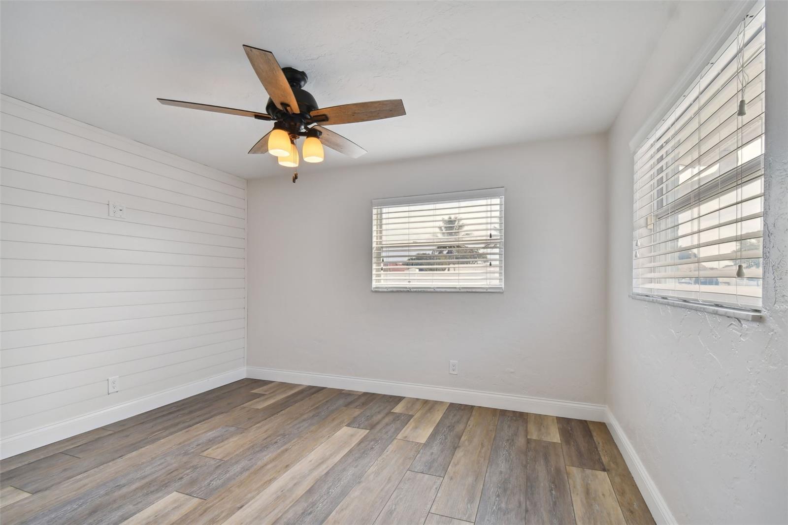 Image 48 of 81 For 4328 40th Street S