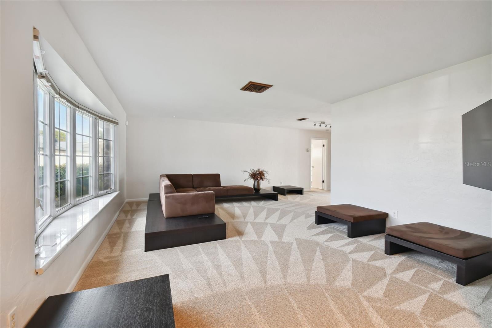 Image 5 of 81 For 4328 40th Street S