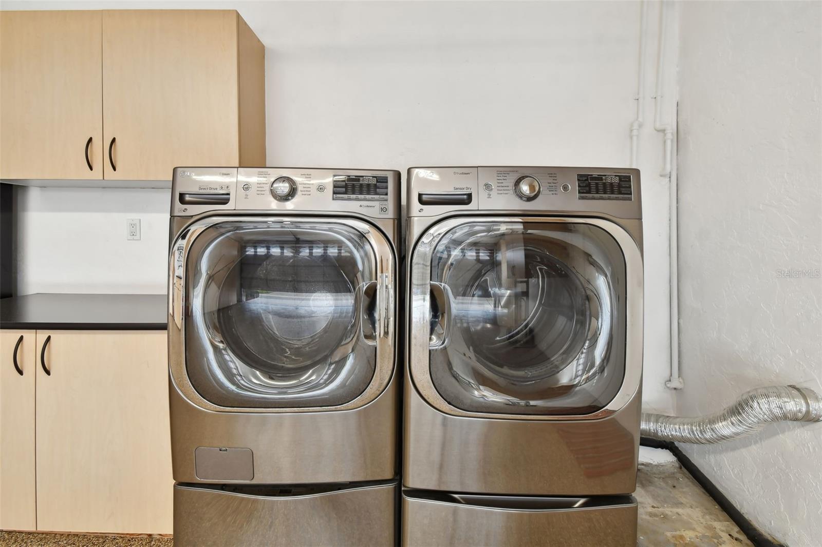 Image 53 of 81 For 4328 40th Street S