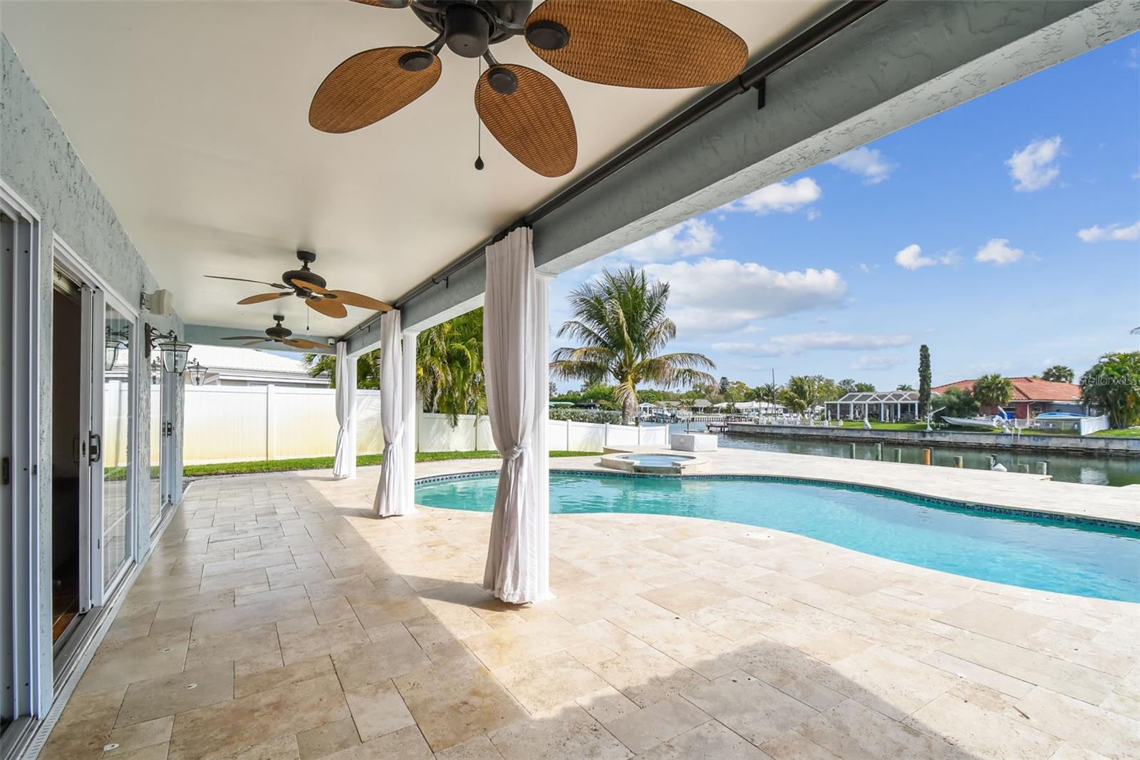 Image 56 of 81 For 4328 40th Street S