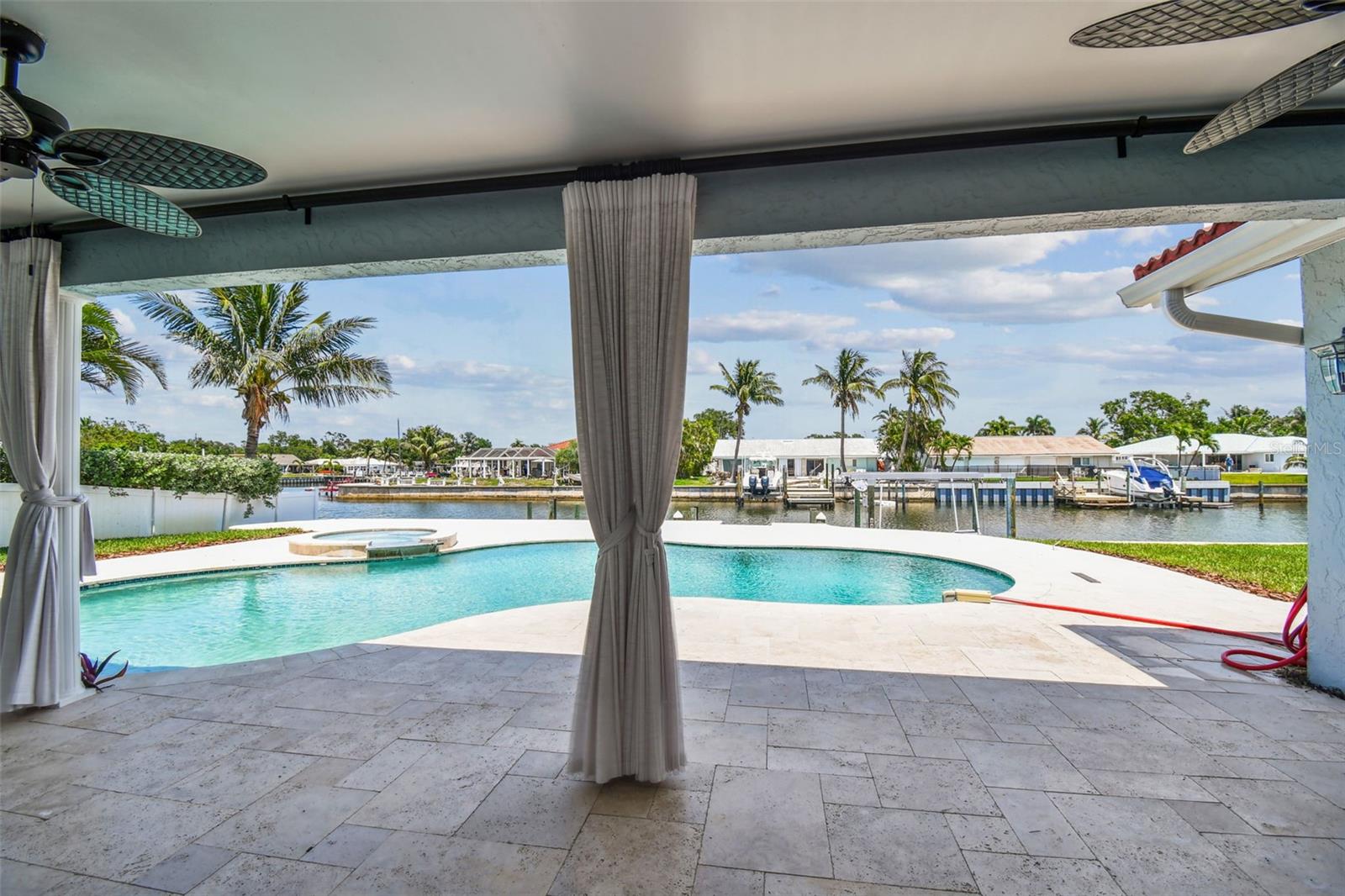 Image 62 of 81 For 4328 40th Street S