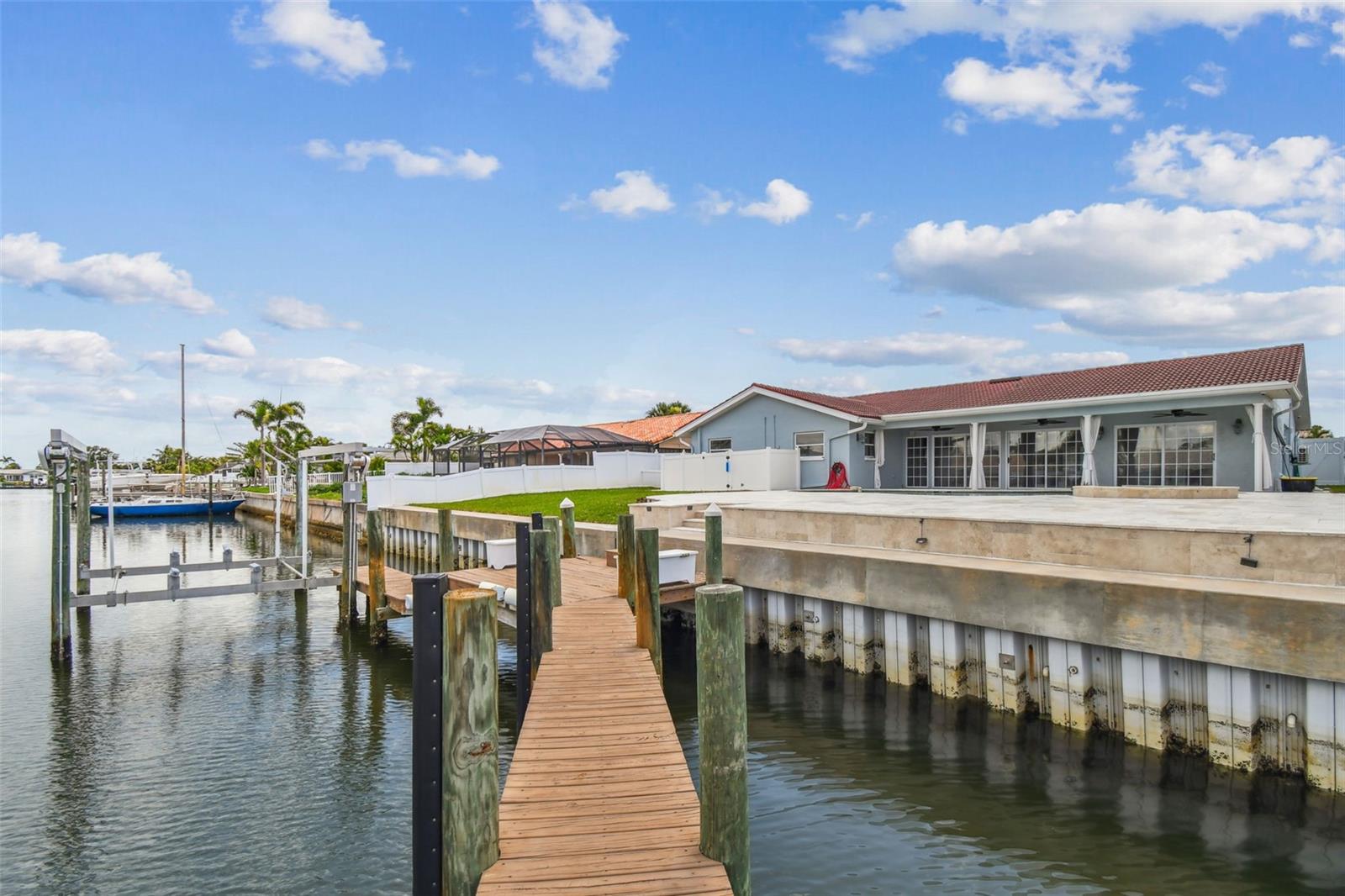 Image 71 of 81 For 4328 40th Street S