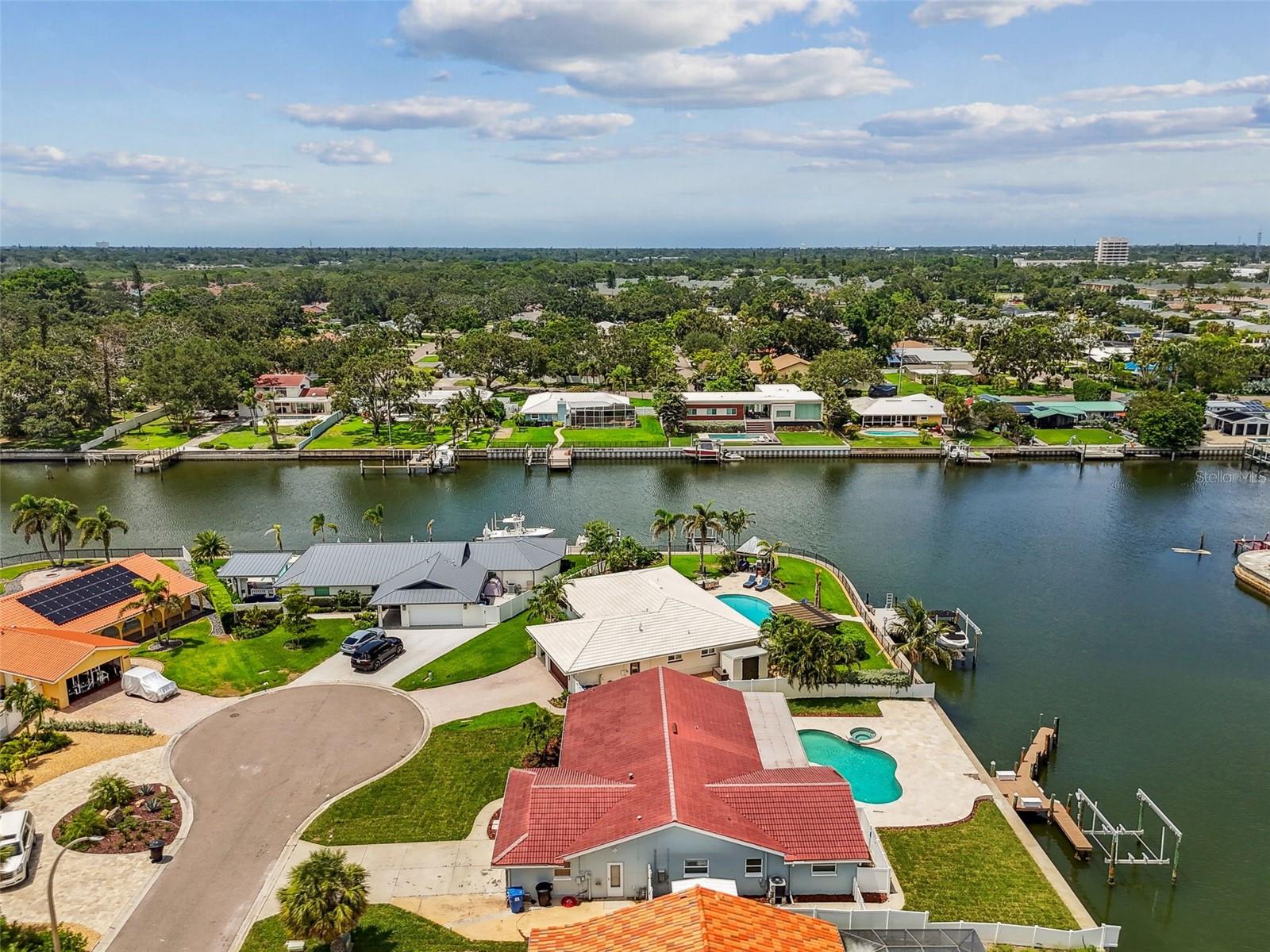 Image 76 of 81 For 4328 40th Street S