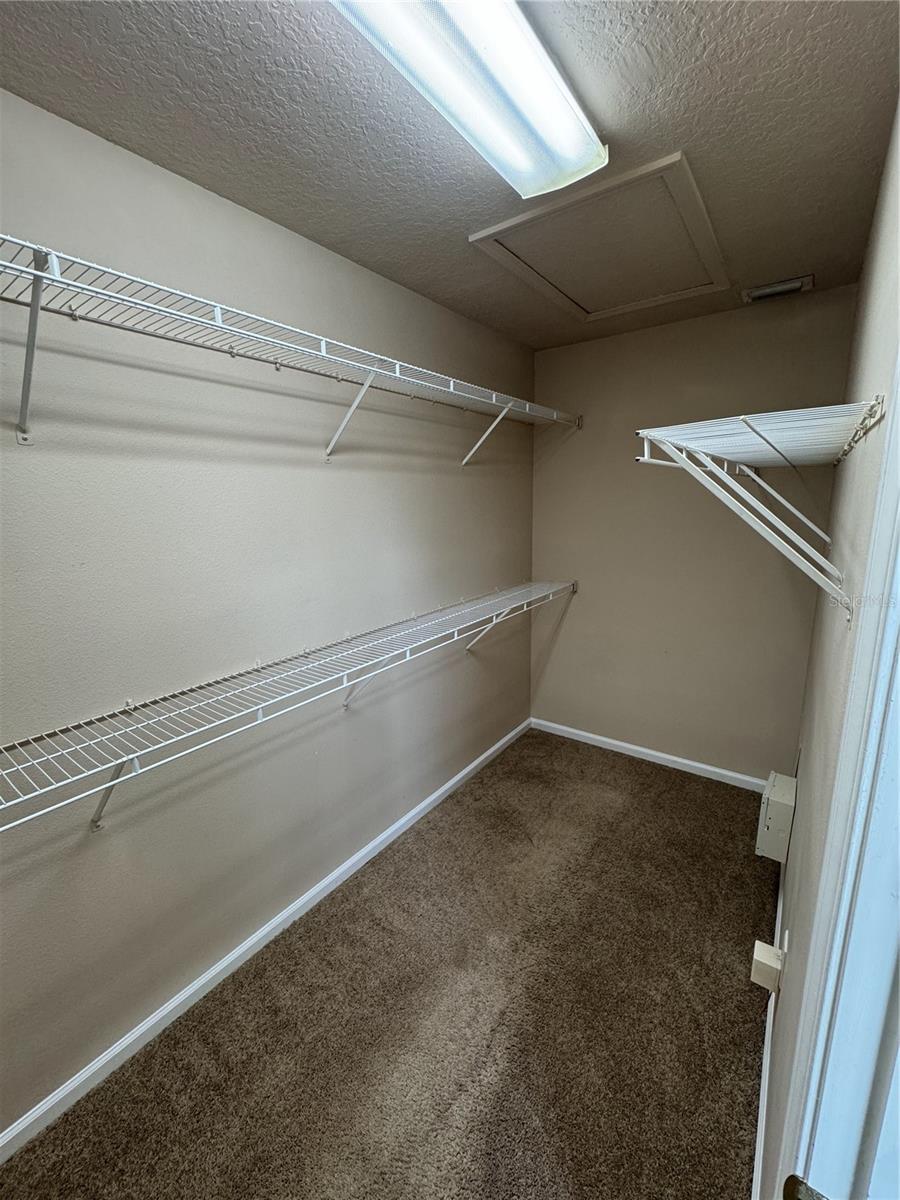 Listing photo id 15 for 2857 Conch Hollow Drive