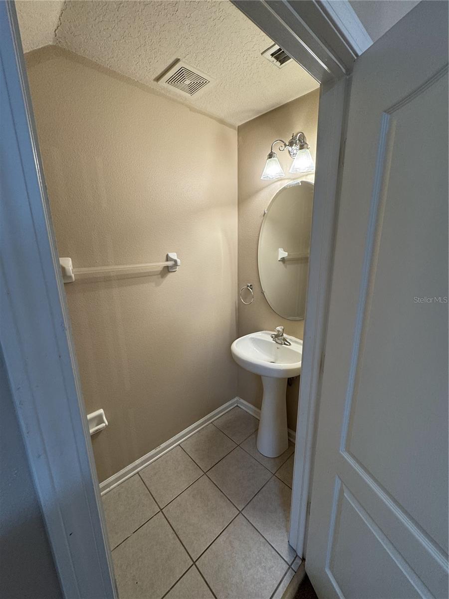 Listing photo id 38 for 2857 Conch Hollow Drive