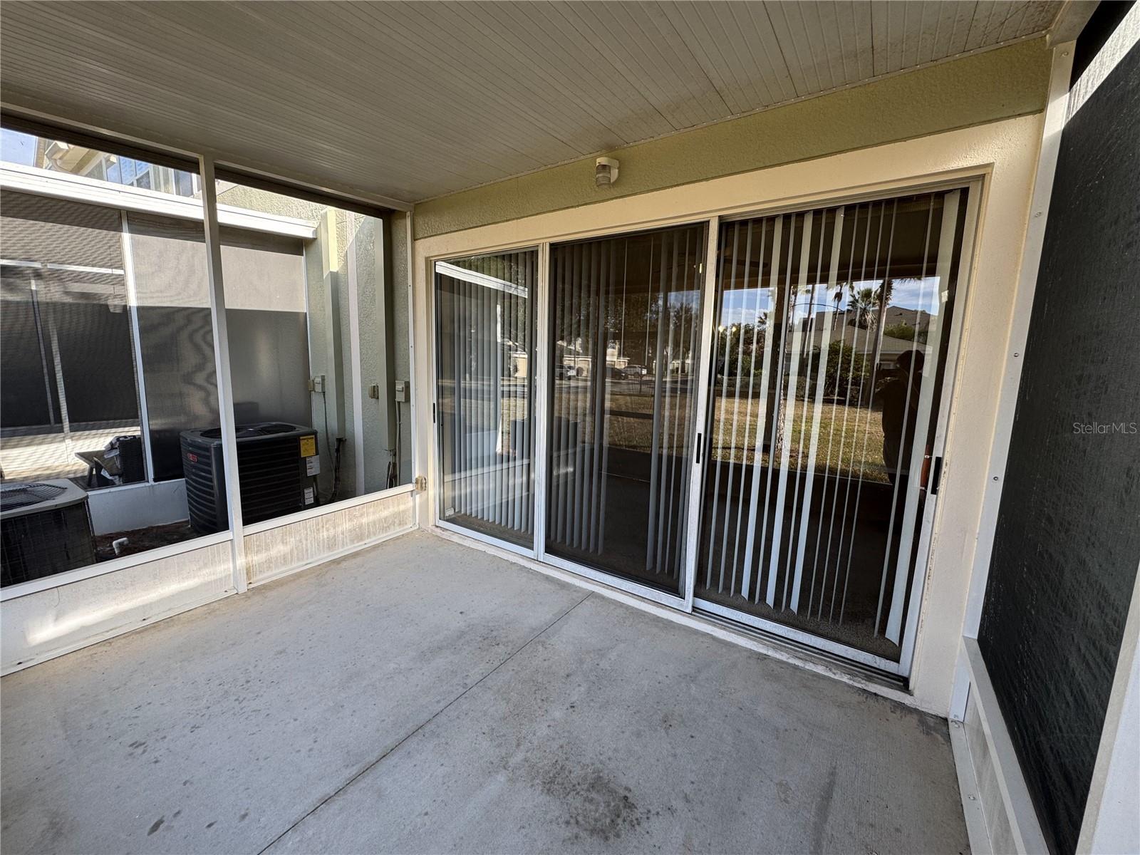 Listing photo id 41 for 2857 Conch Hollow Drive